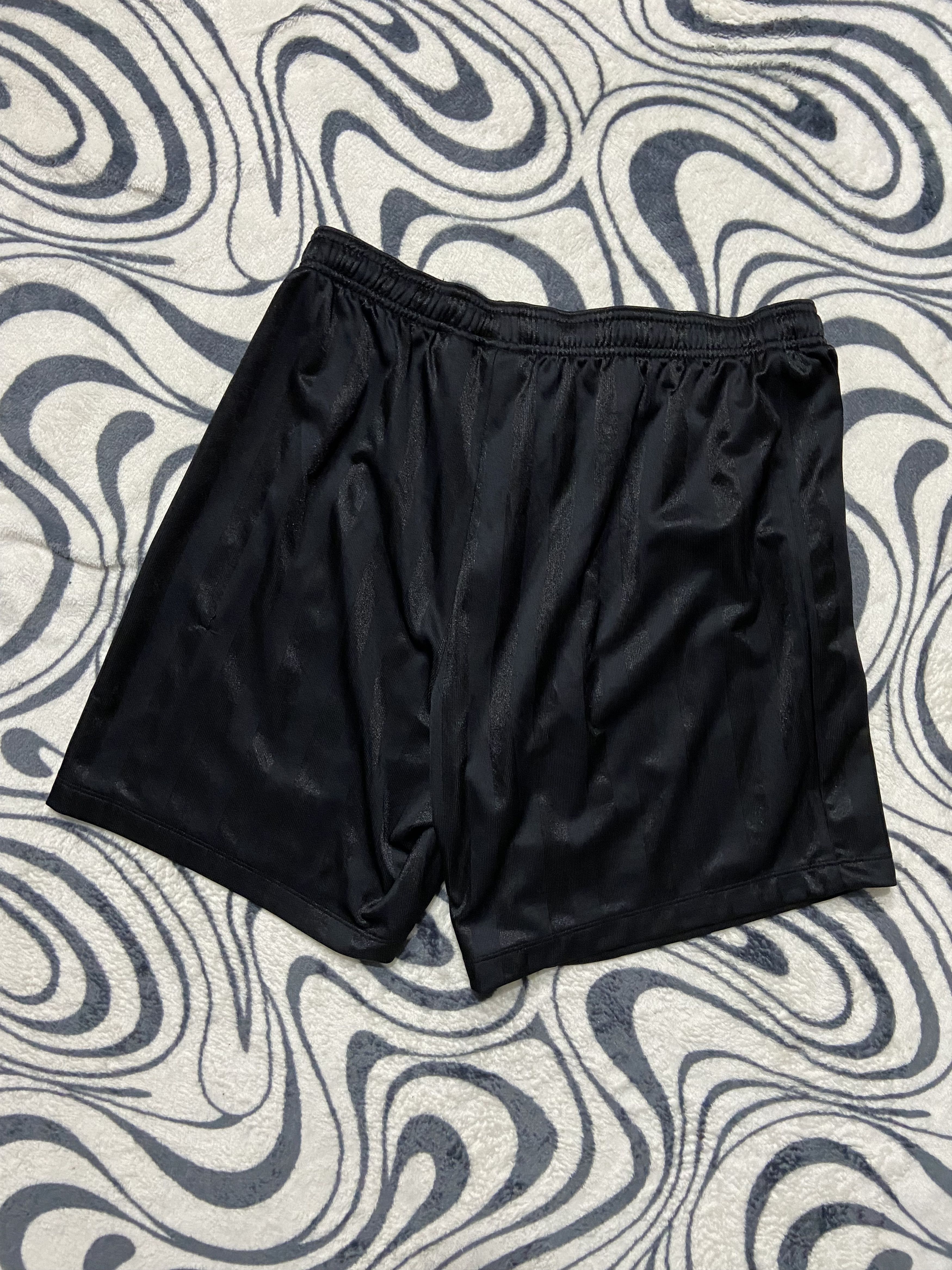 Nike × Vintage Vintage Nike Mens Shorts Dri Fit Y2K Size US 34 / EU 50 - 4 Thumbnail