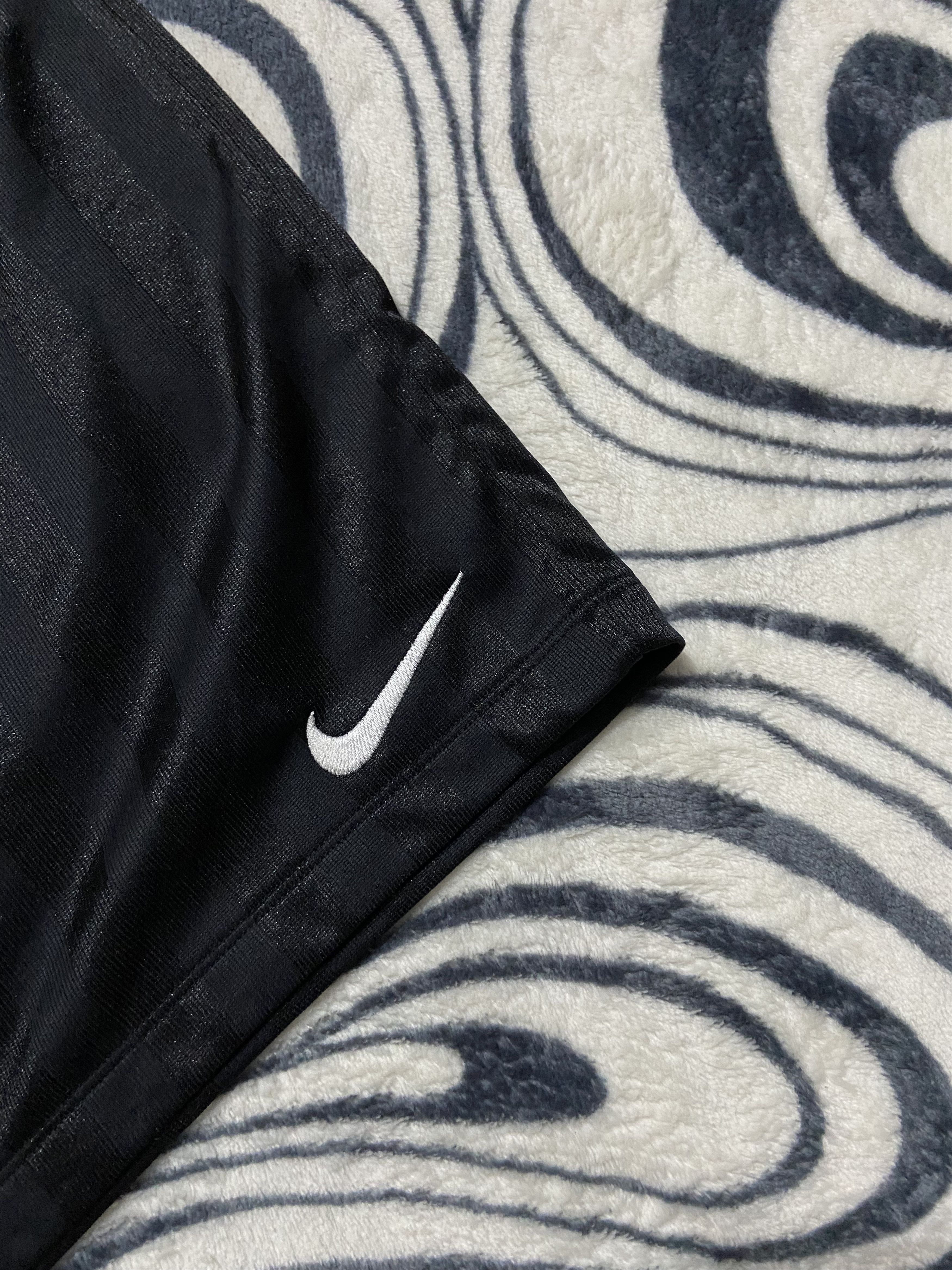Nike × Vintage Vintage Nike Mens Shorts Dri Fit Y2K Size US 34 / EU 50 - 2 Thumbnail