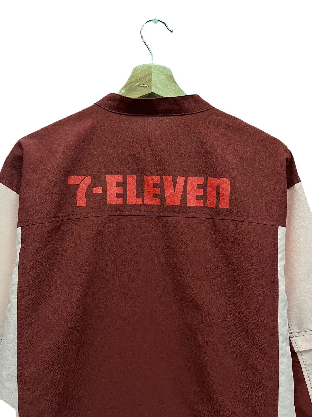 Garment Reproduction of Workers 🔥Vtg 7 ELEVEN JAPAN Zipper Up Polyester 2 Way Sleeves Shirt Size US XL / EU 56 / 4 - 11 Thumbnail