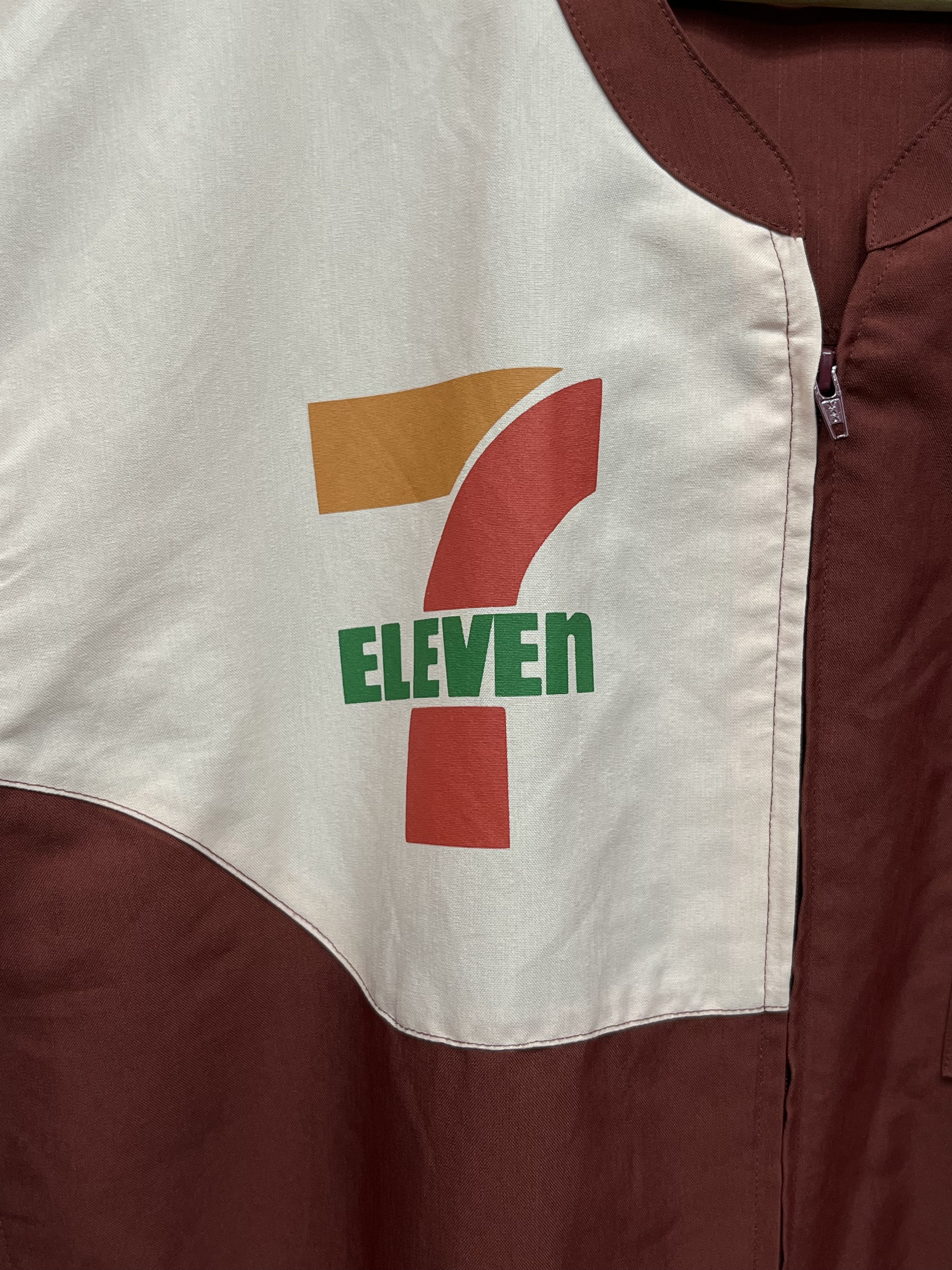 Garment Reproduction of Workers 🔥Vtg 7 ELEVEN JAPAN Zipper Up Polyester 2 Way Sleeves Shirt Size US XL / EU 56 / 4 - 13 Thumbnail