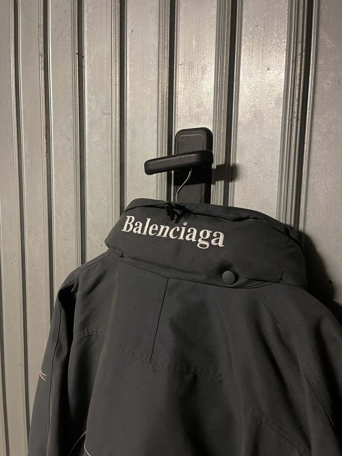 Balenciaga Balenciaga C Shaped Parka Size US M / EU 48-50 / 2 - 6 Thumbnail