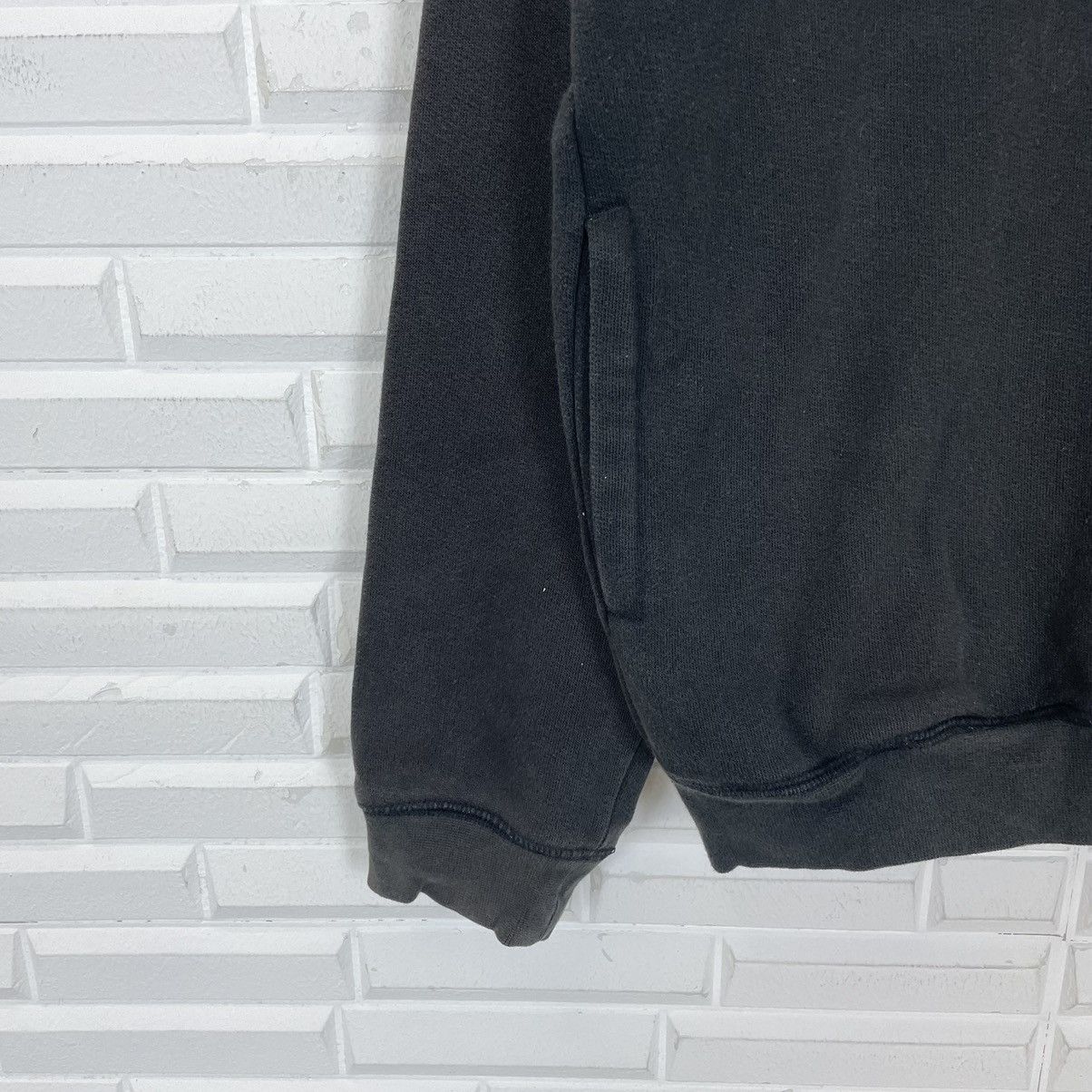 Nike Nike Embroidered Small Swoosh Sweater Hoodie Size US M / EU 48-50 / 2 - 2 Thumbnail