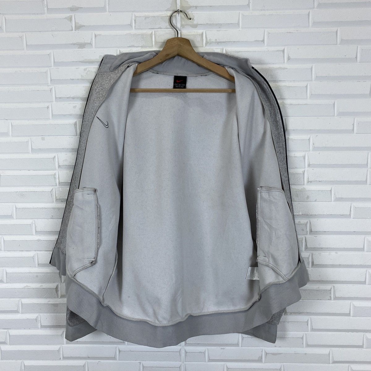 Nike Nike Vintage Japan Track Top Size US L / EU 52-54 / 3 - 15 Thumbnail
