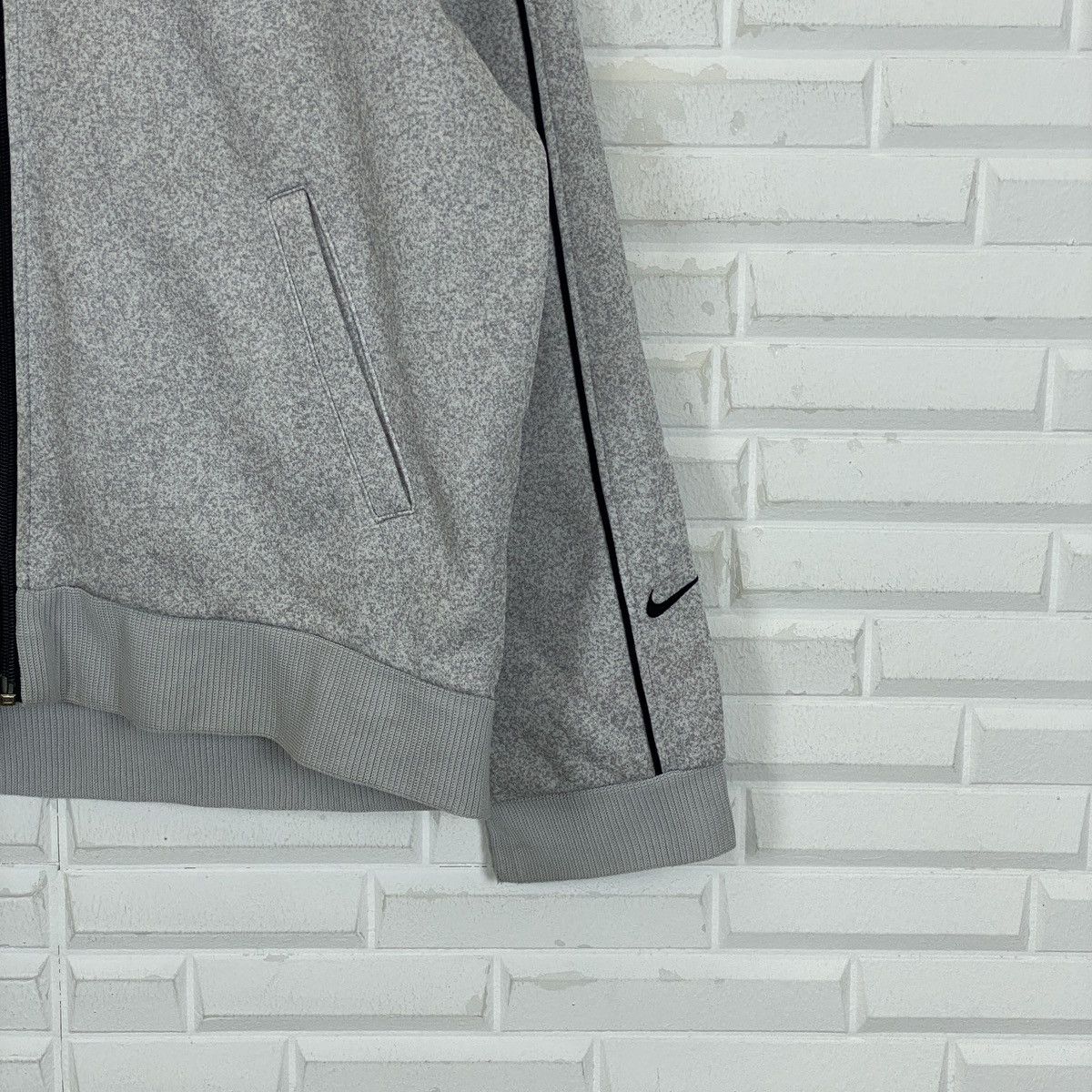 Nike Nike Vintage Japan Track Top Size US L / EU 52-54 / 3 - 5 Thumbnail