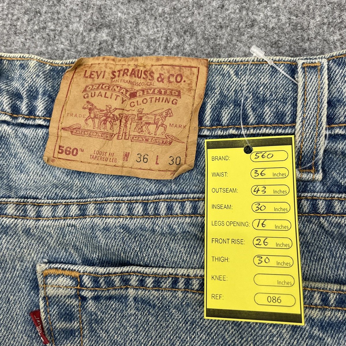Levi's × Vintage Vintage Levi's 560 Faded Jeans Tapered Leg -wc086 Size US 36 / EU 52 - 9 Thumbnail