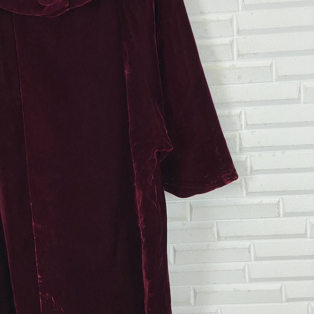 Designer Germany Red Velvet Gown Size M / US 6-8 / IT 42-44 - 5 Thumbnail