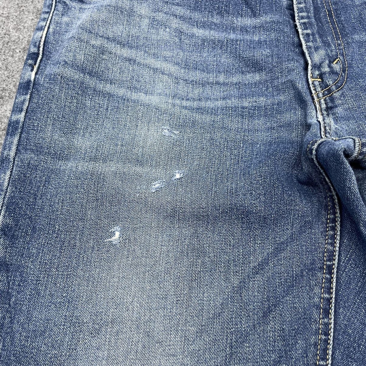 Levi's × Vintage Vintage Levi's 541 Distressed Jeans -wc069 Size US 35 - 3 Thumbnail