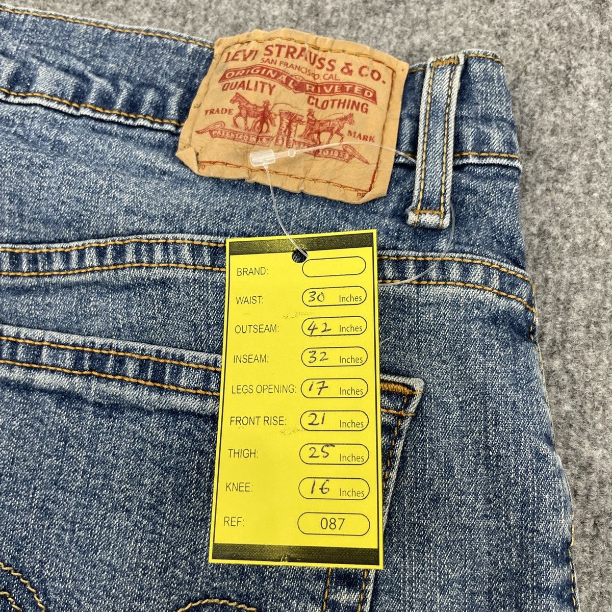 Levi's × Vintage Vintage Levi's 550 Faded Relaxed Boot Cut -wc087 Size US 30 / EU 46 - 8 Thumbnail