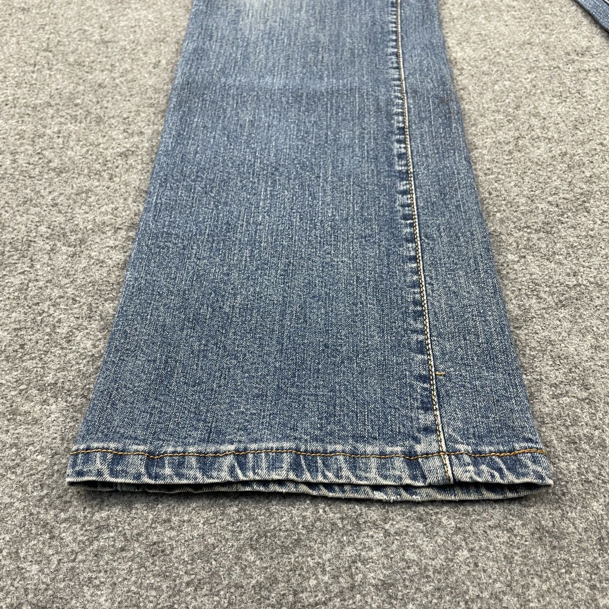 Levi's × Vintage Vintage Levi's 550 Faded Relaxed Boot Cut -wc087 Size US 30 / EU 46 - 5 Thumbnail