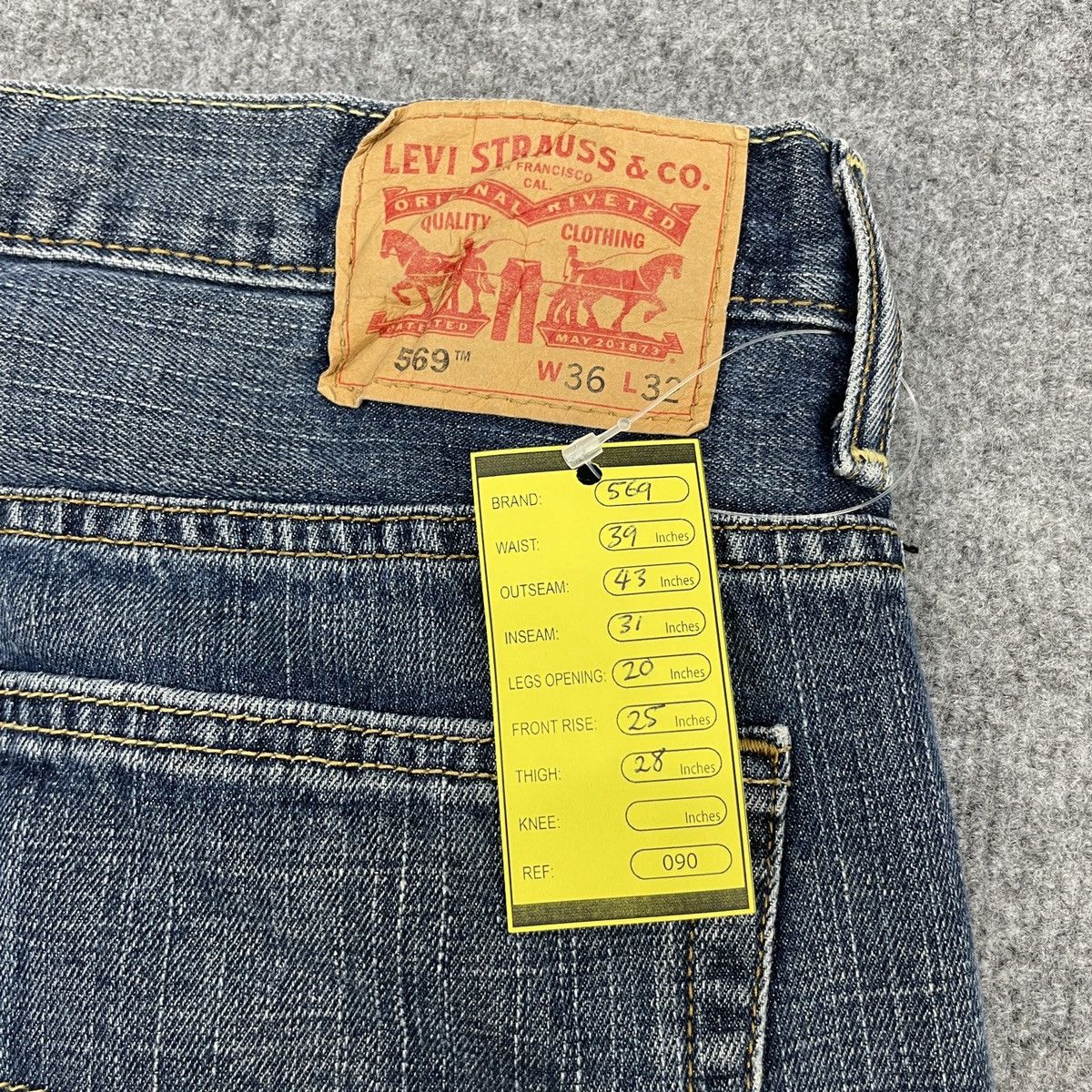 Levi's × Vintage Vintage Levi's 569 Faded Jeans -wc090 Size US 39 - 7 Thumbnail
