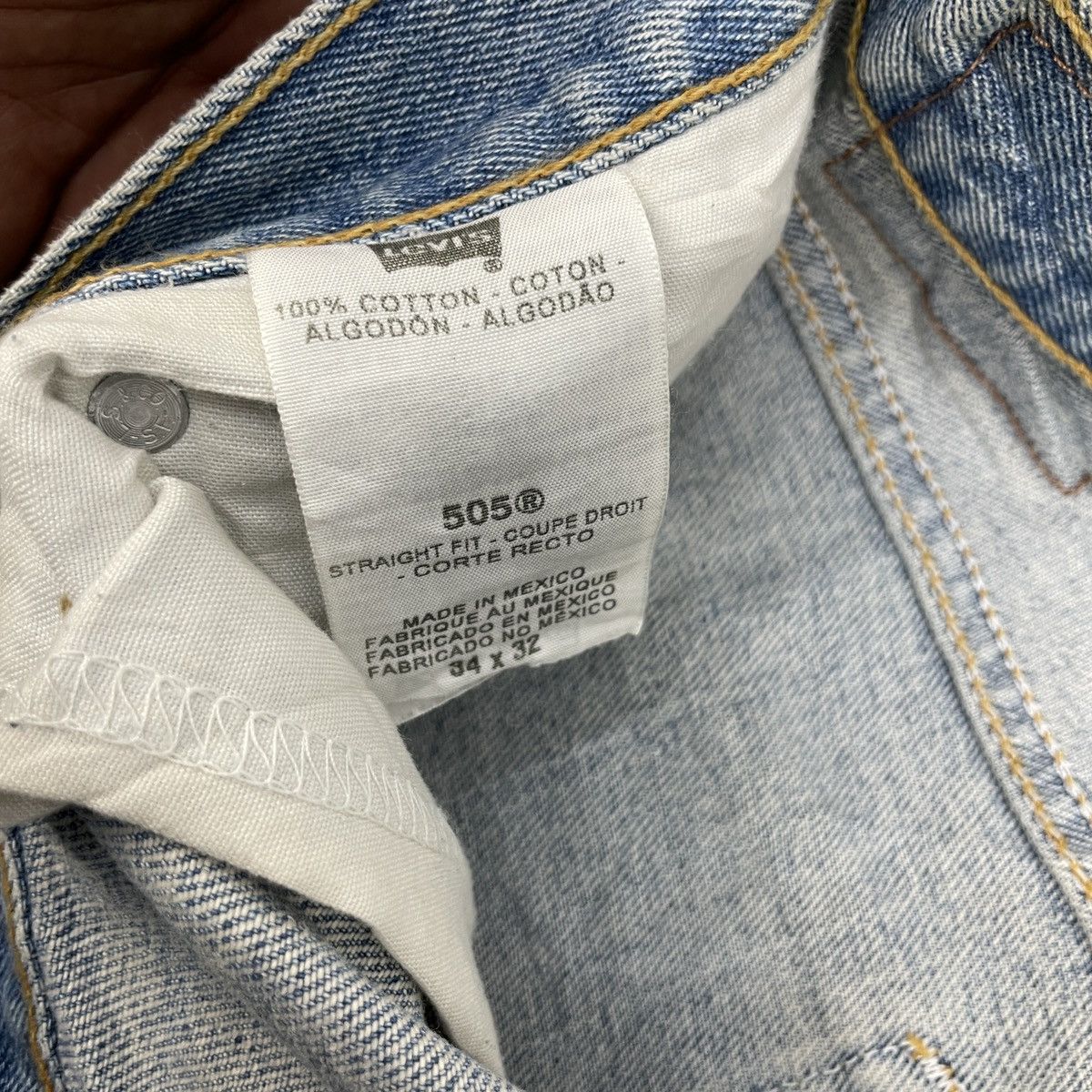 Levi's × Vintage Vintage Levi's 505 Light Blue Wash -wc112 Size US 35 - 6 Thumbnail