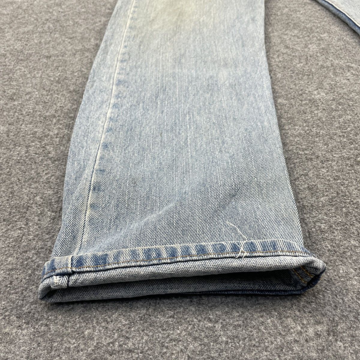 Levi's × Vintage Vintage Levi's 505 Light Blue Wash -wc112 Size US 35 - 8 Thumbnail