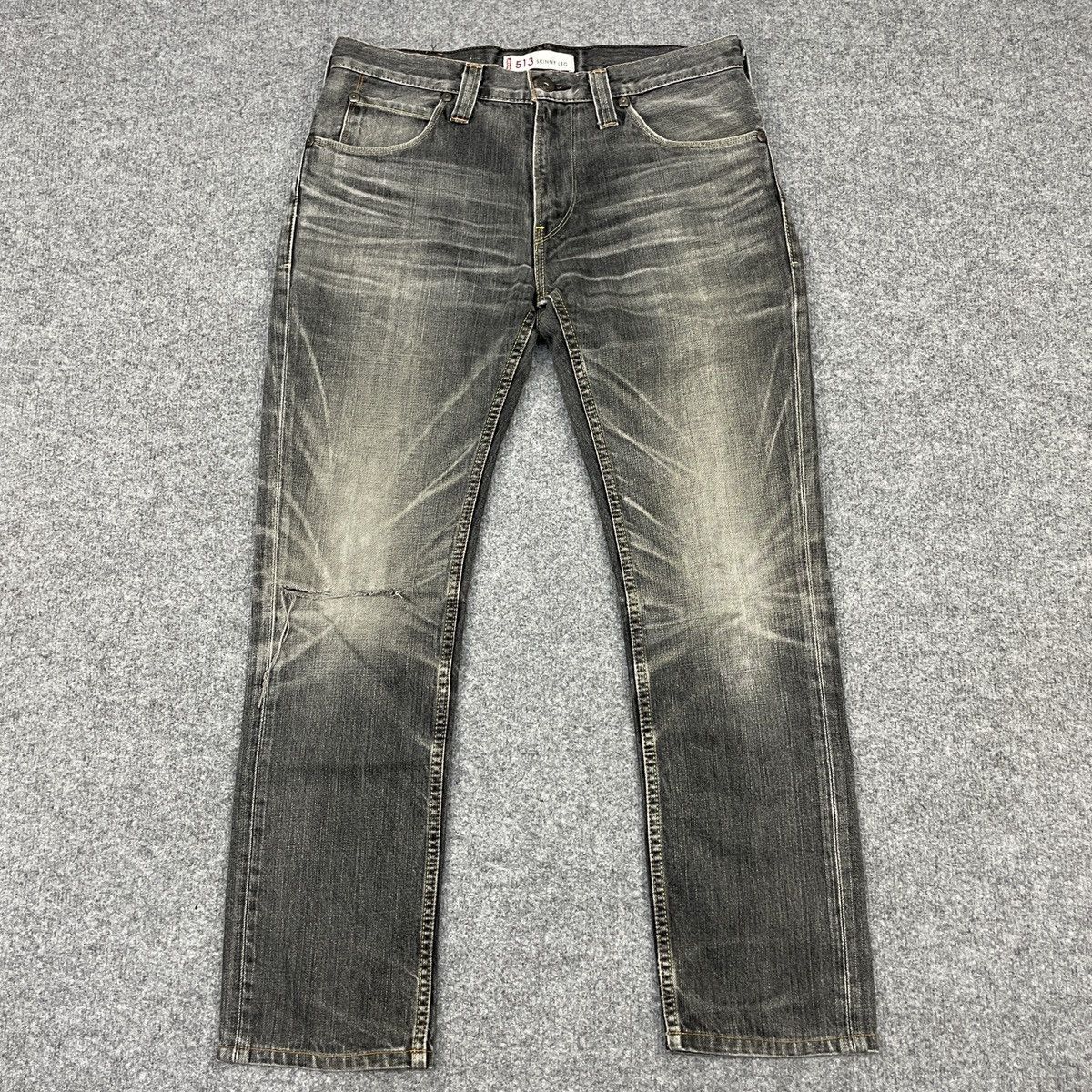 Levi's × Vintage Vintage Levi's 513 Kinny Leg Black Faded Jeans -wc121 Size US 34 / EU 50 - 1 Thumbnail