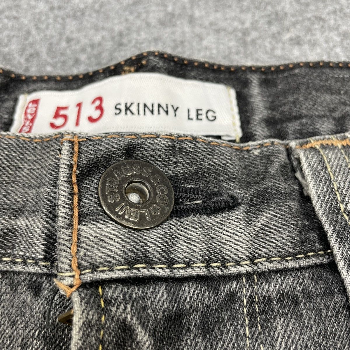 Levi's × Vintage Vintage Levi's 513 Kinny Leg Black Faded Jeans -wc121 Size US 34 / EU 50 - 3 Thumbnail
