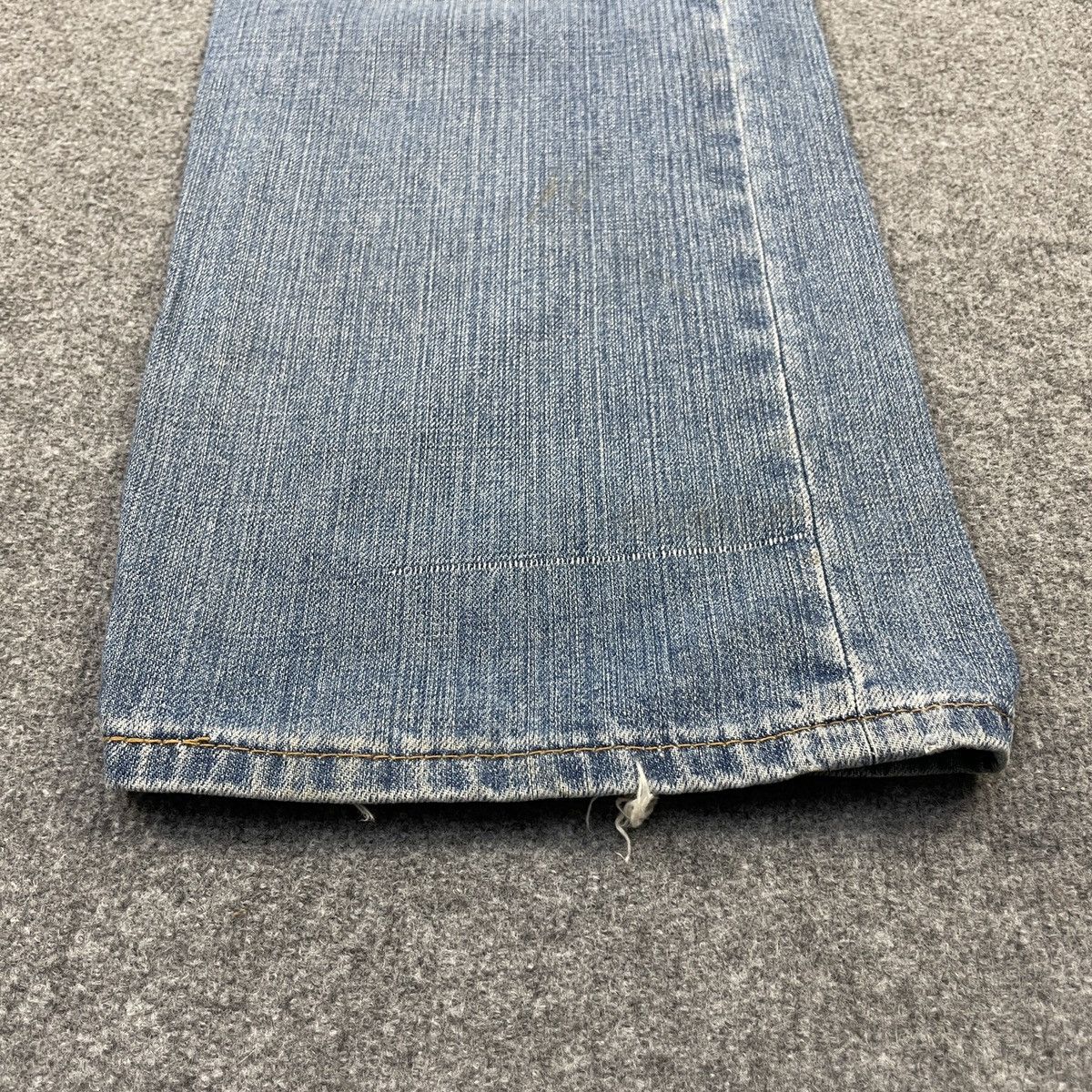 Levi's × Vintage Vintage Levi's 569 Blue Light Wash - wc089 Size US 40 / EU 56 - 6 Thumbnail
