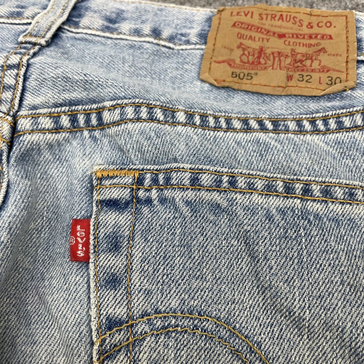 Levi's × Vintage Vintage Levi's 505 Light Blue Wash -wc116 Size US 31 - 7 Thumbnail