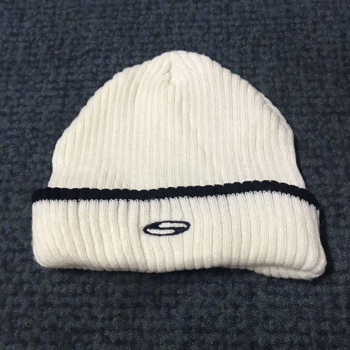 Other Squeak beanie hat snow cap | Grailed