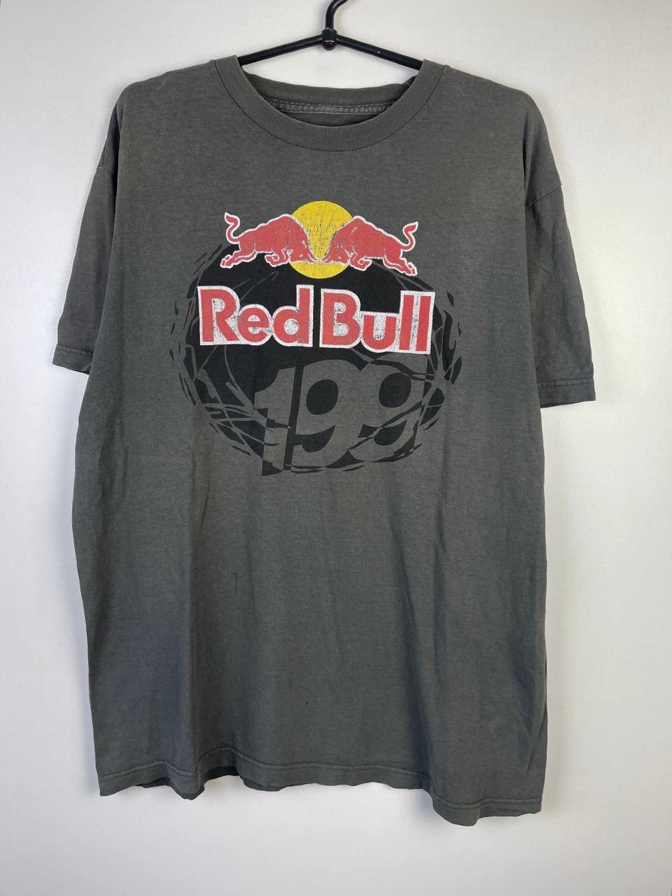 Red Bull Red Bull vintage t-shirt size L Size US L / EU 52-54 / 3 - 1 Thumbnail