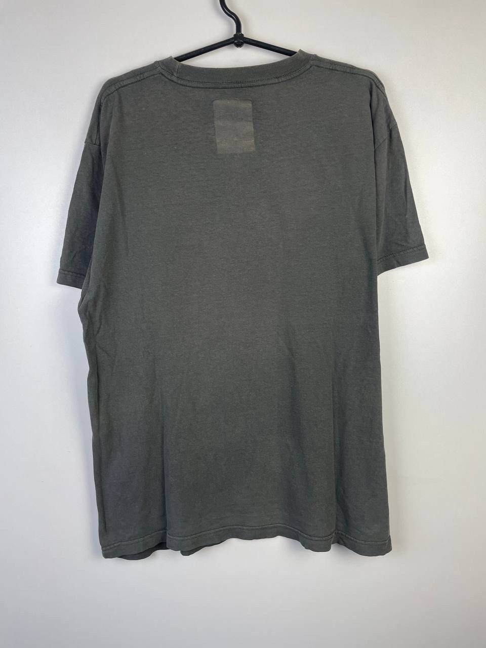 Red Bull Red Bull vintage t-shirt size L Size US L / EU 52-54 / 3 - 5 Thumbnail