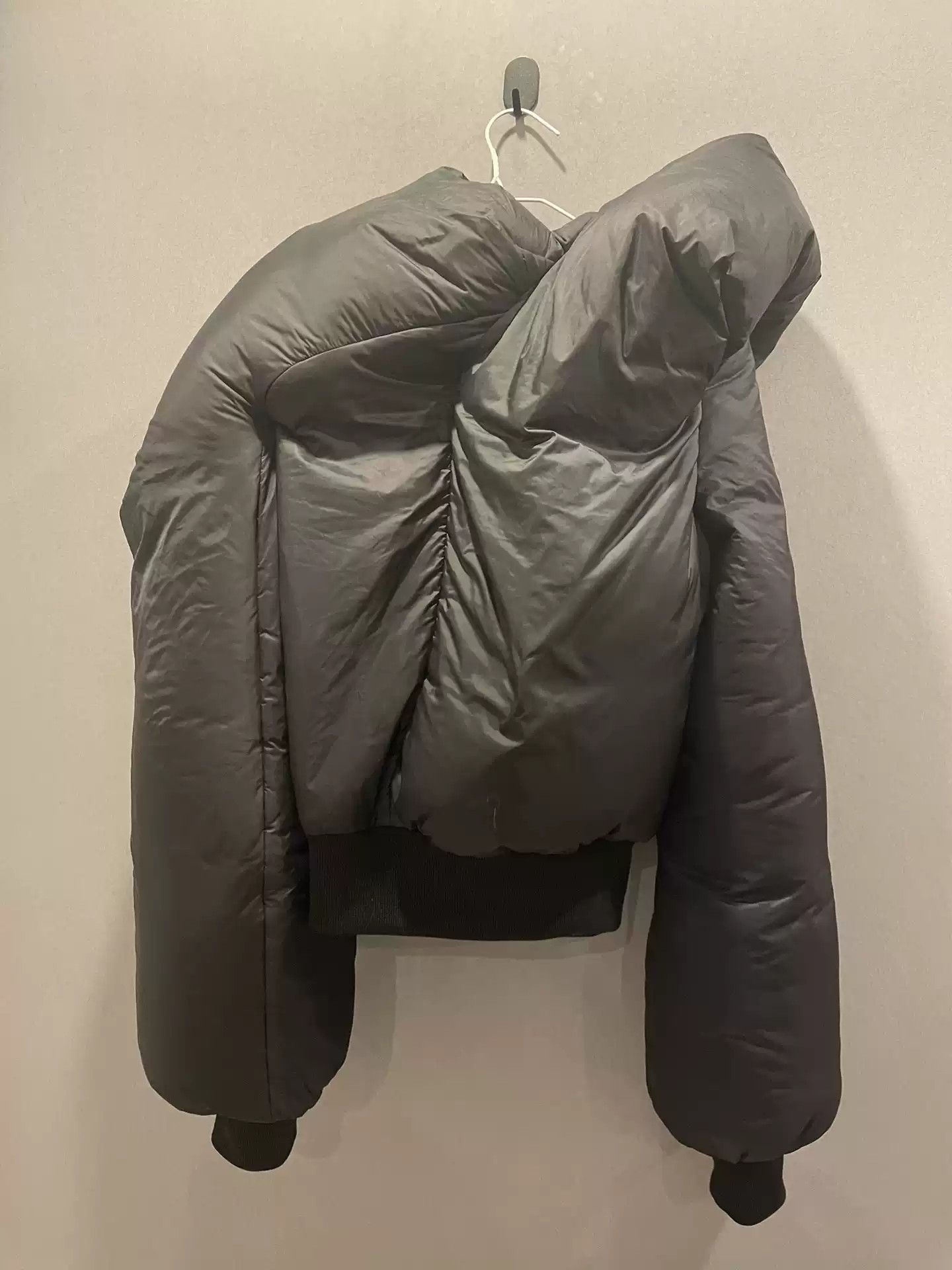 Rick Owens Rick Owens 19fw larry show padded shaped down jacket Size US M / EU 48-50 / 2 - 2 Thumbnail