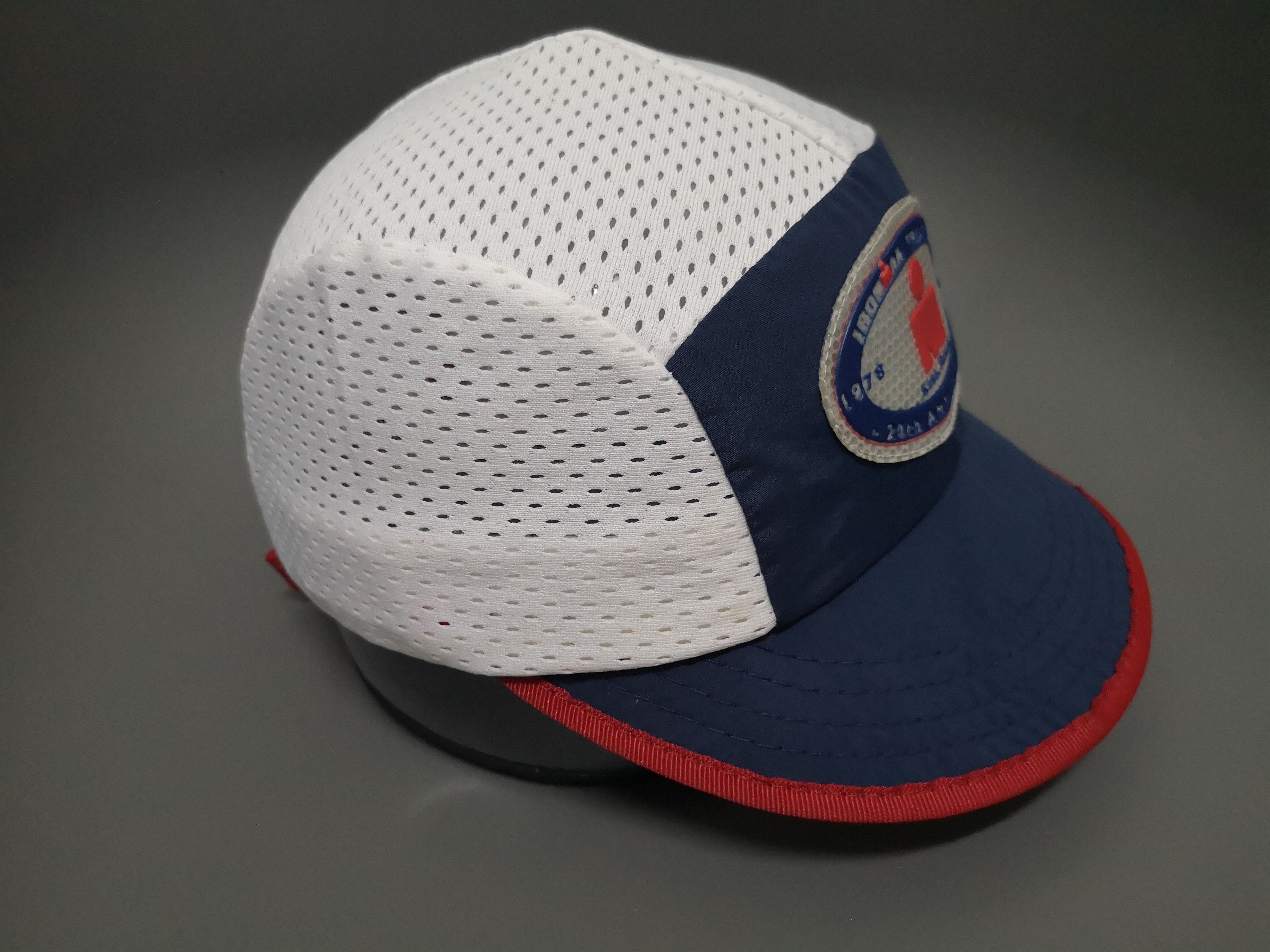 Vintage VINTAGE USA 1998 IRONMAN TRIATHLON SPORTS CAP Size ONE SIZE - 3 Thumbnail