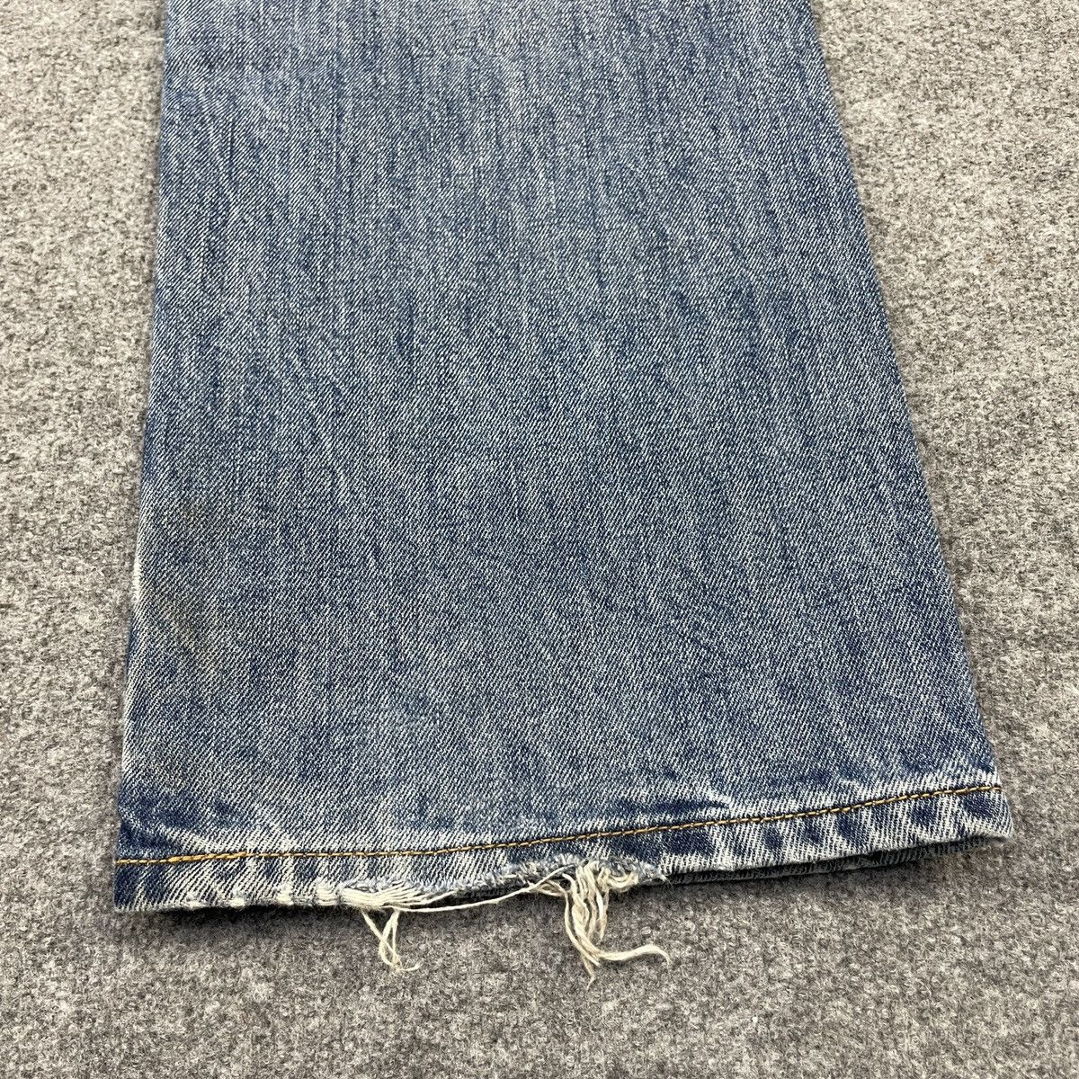 Levi's × Vintage Vintage Levi's 501 Faded Jeans -wc099 Size US 37 - 9 Thumbnail