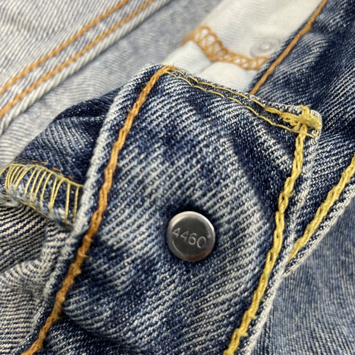 Levi's × Vintage Vintage Levi's 505 Faded Jeans -wc126 Size US 36 / EU 52 - 5 Thumbnail