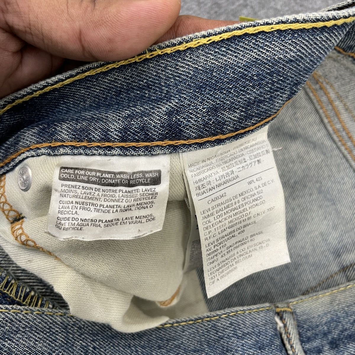 Levi's × Vintage Vintage Levi's 505 Faded Jeans -wc126 Size US 36 / EU 52 - 6 Thumbnail