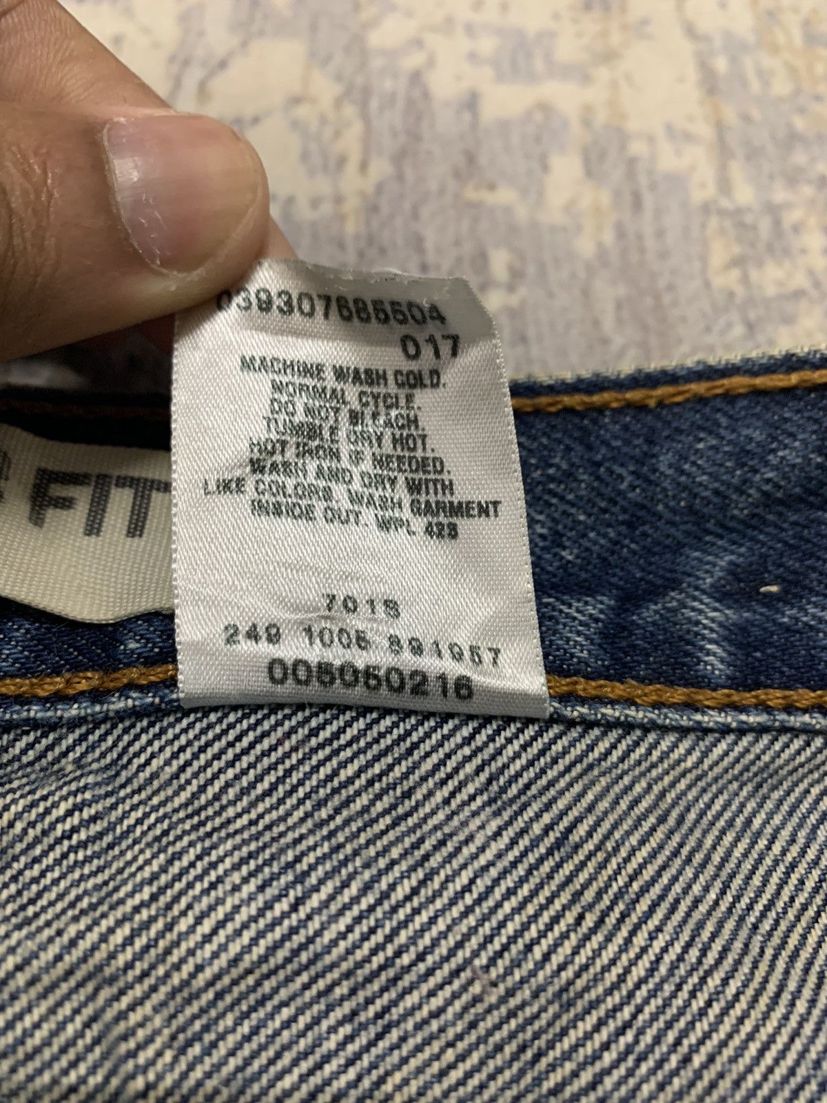 Levi's Vintage Levi’s 505 Regular Fit Mud Wash Jeans 34x28.5 Size US 34 / EU 50 - 14 Thumbnail