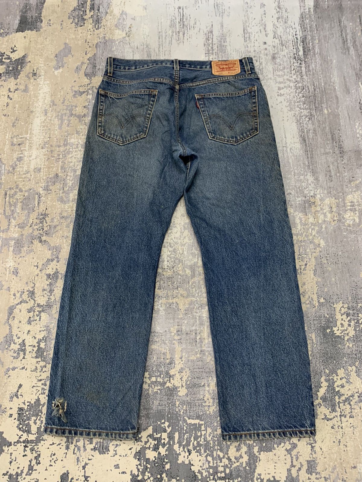 Levi's Vintage Levi’s 505 Regular Fit Mud Wash Jeans 34x28.5 Size US 34 / EU 50 - 2 Thumbnail