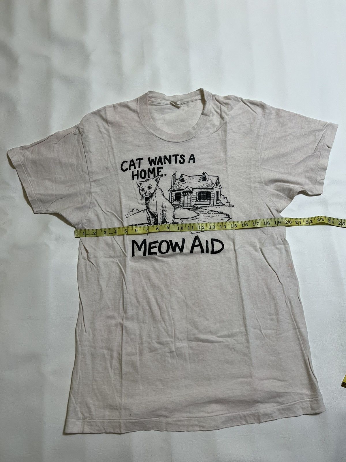 Vintage ***FINAL DROP***RARE 80s FOTL “Meow Aid” humour shirt XL Size US XL / EU 56 / 4 - 1 Thumbnail