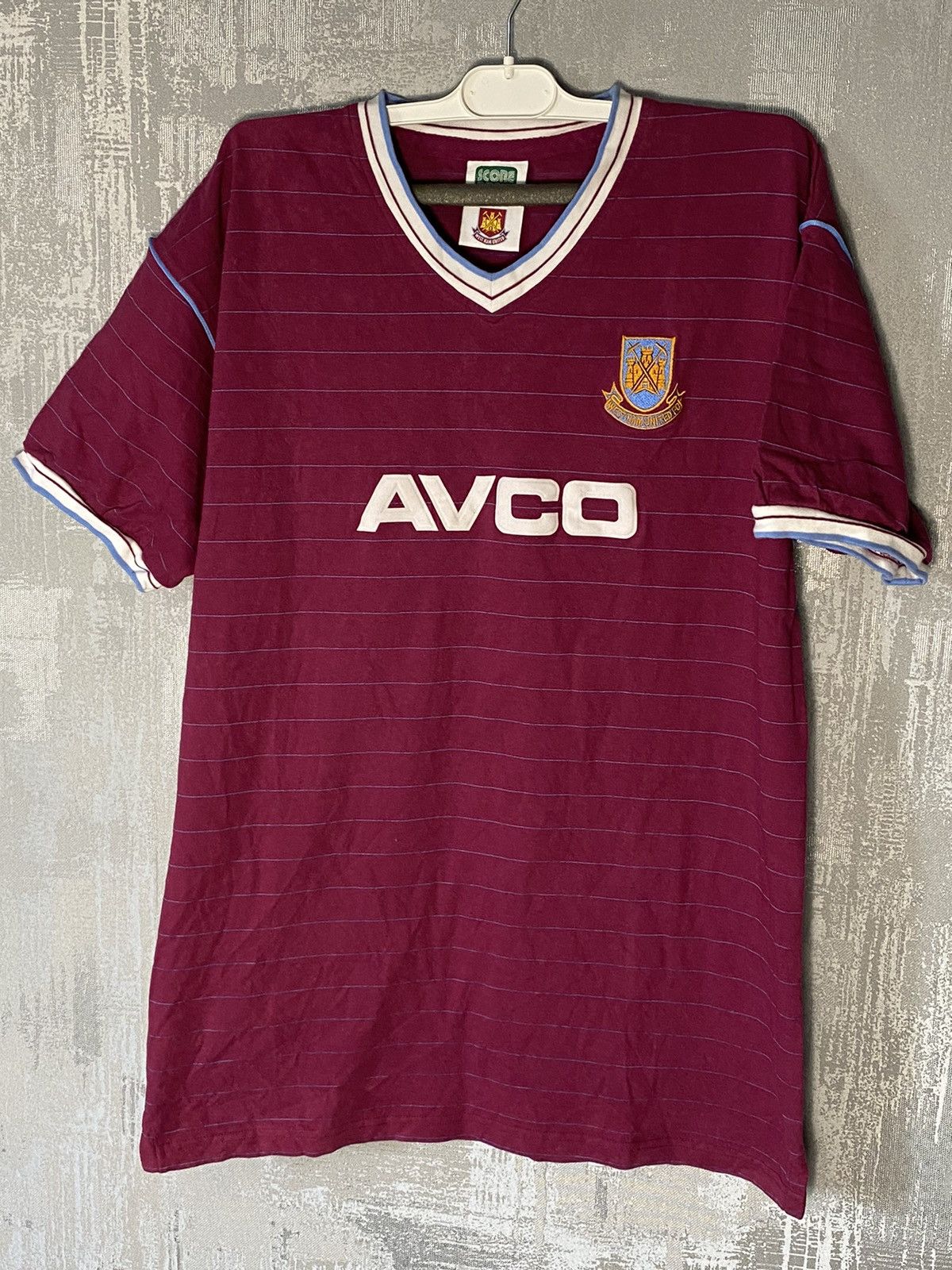 Vintage Vintage West Ham Score Draw Soccer Football Jersey AVCO Size US L / EU 52-54 / 3 - 1 Thumbnail