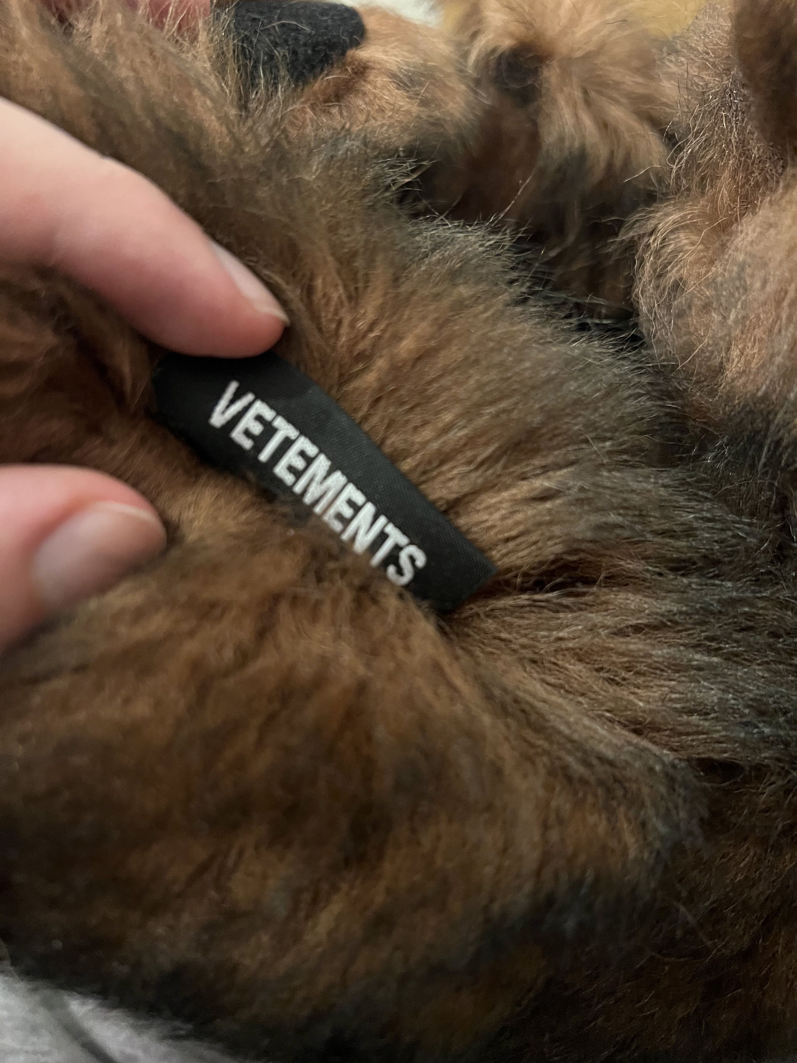 Vetements *RARE* VETEMENTS Fur Bear shoes Size 35 Size US 5 / IT 35 - 7 Thumbnail