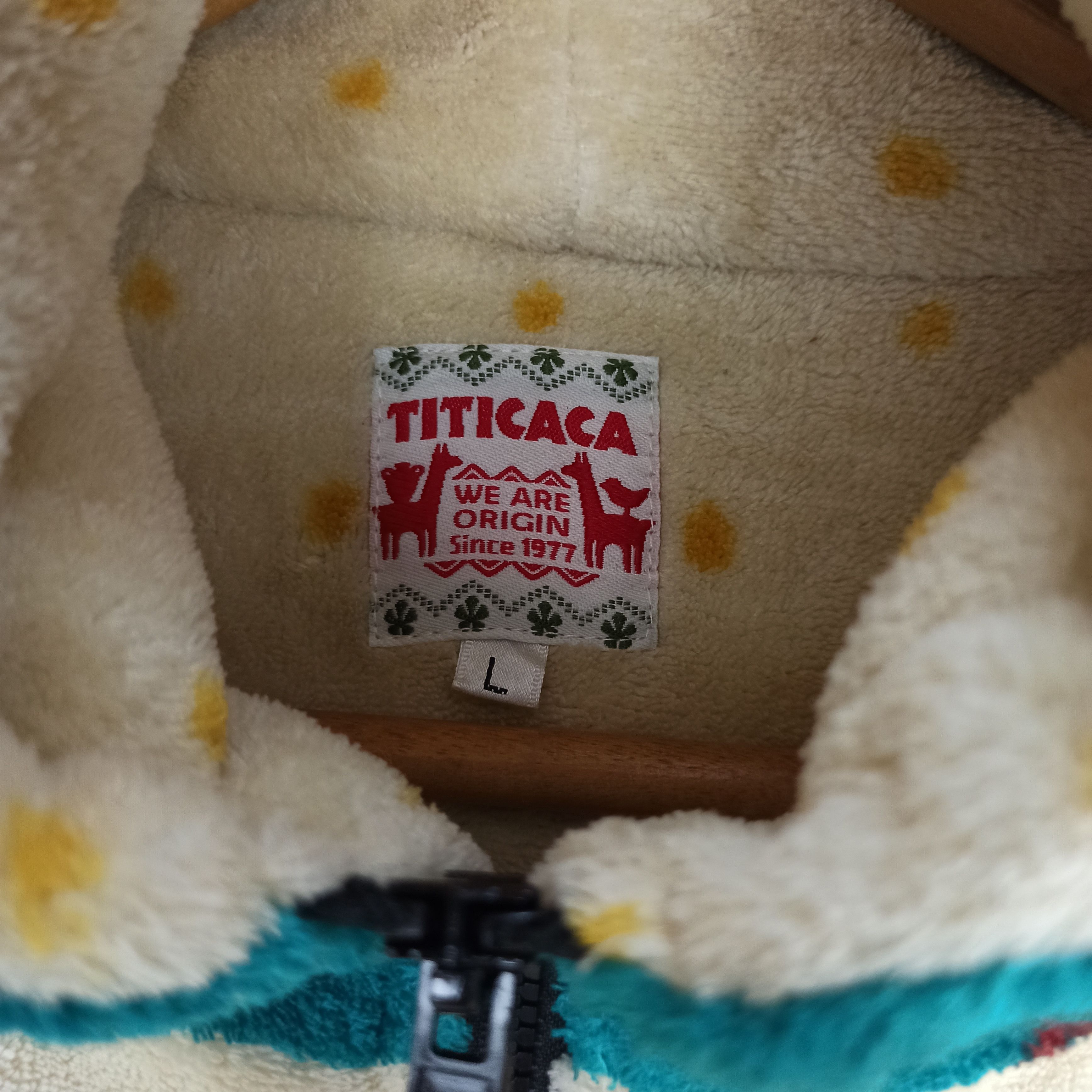 Japanese Brand Vintage Titicaca Hoodie Fleece Jacket Fur Size US M / EU 48-50 / 2 - 6 Thumbnail
