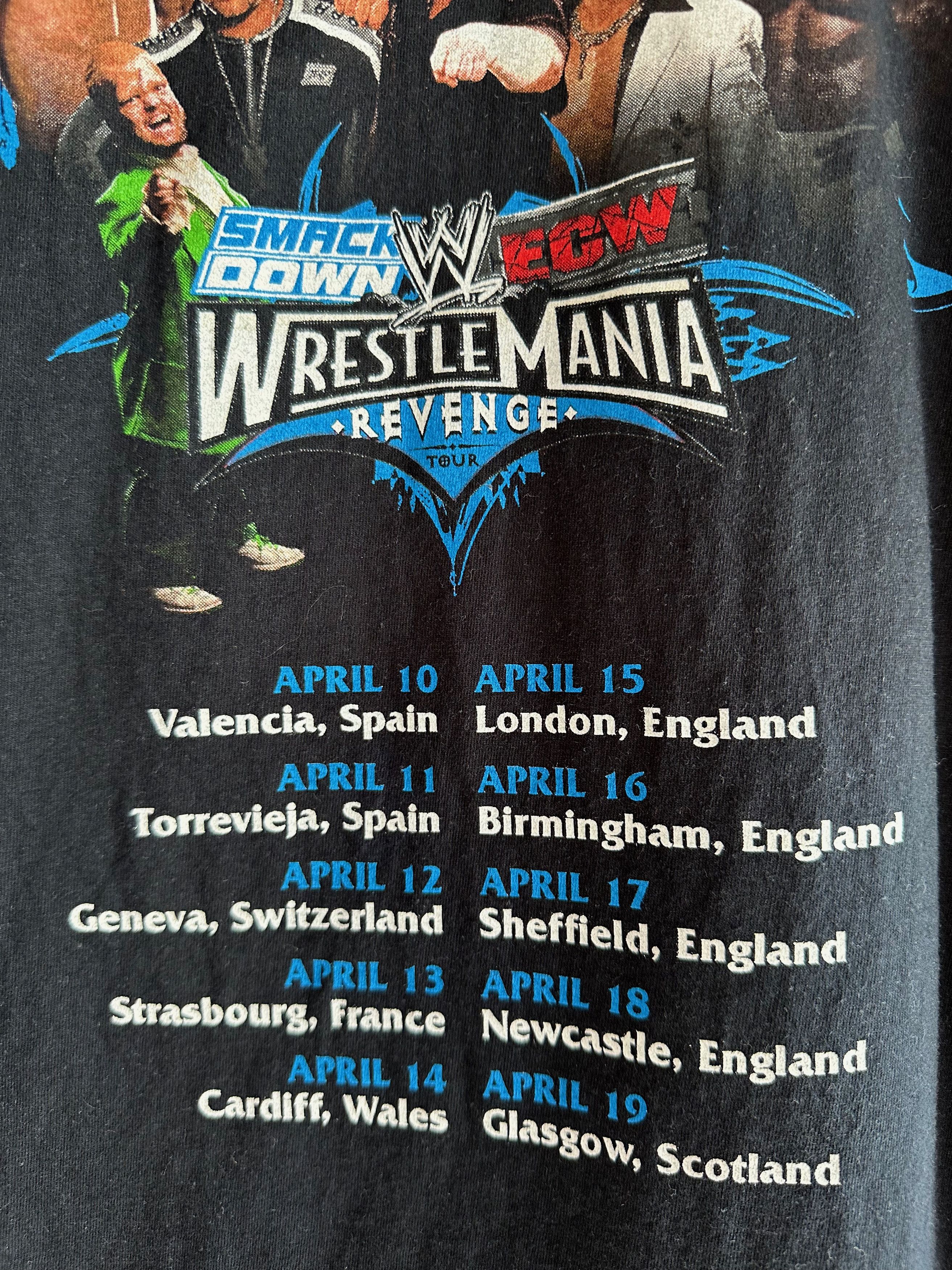 Vintage × WWE × WWF 2007 Wrestling Mania WWE WWF REVENGE Smack Down ECW t shirt Size US M / EU 48-50 / 2 - 7 Thumbnail