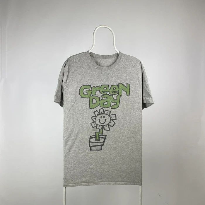 Band Tees Green Day T-shirt flower pot rock band tee vintage size XL Size US XL / EU 56 / 4 - 1 Thumbnail