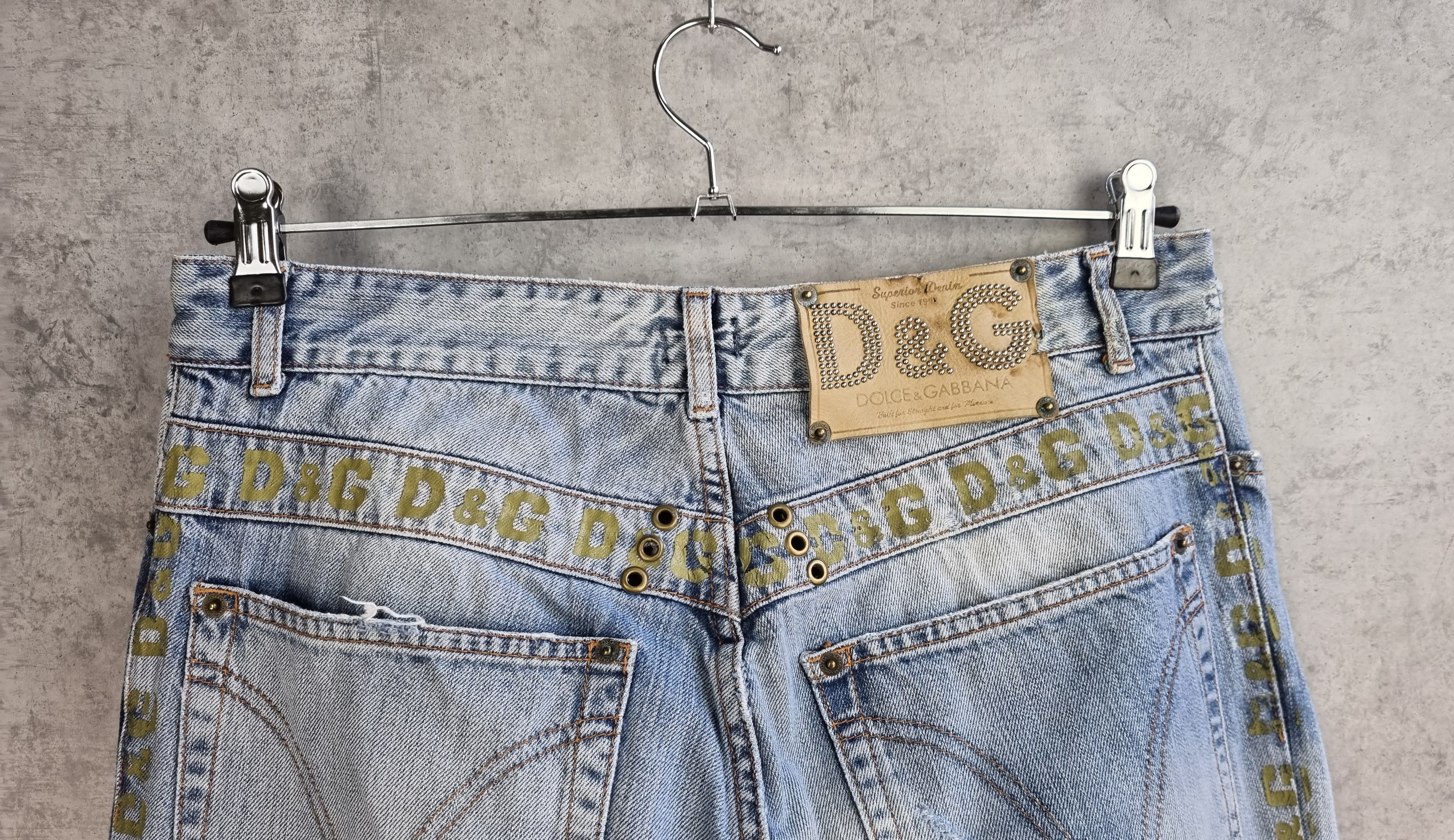Dolce & Gabbana × Vintage Rare Golden Logo Dolce&Gabbana Vintage Jeans Made in Italy Size US 33 - 1 Thumbnail