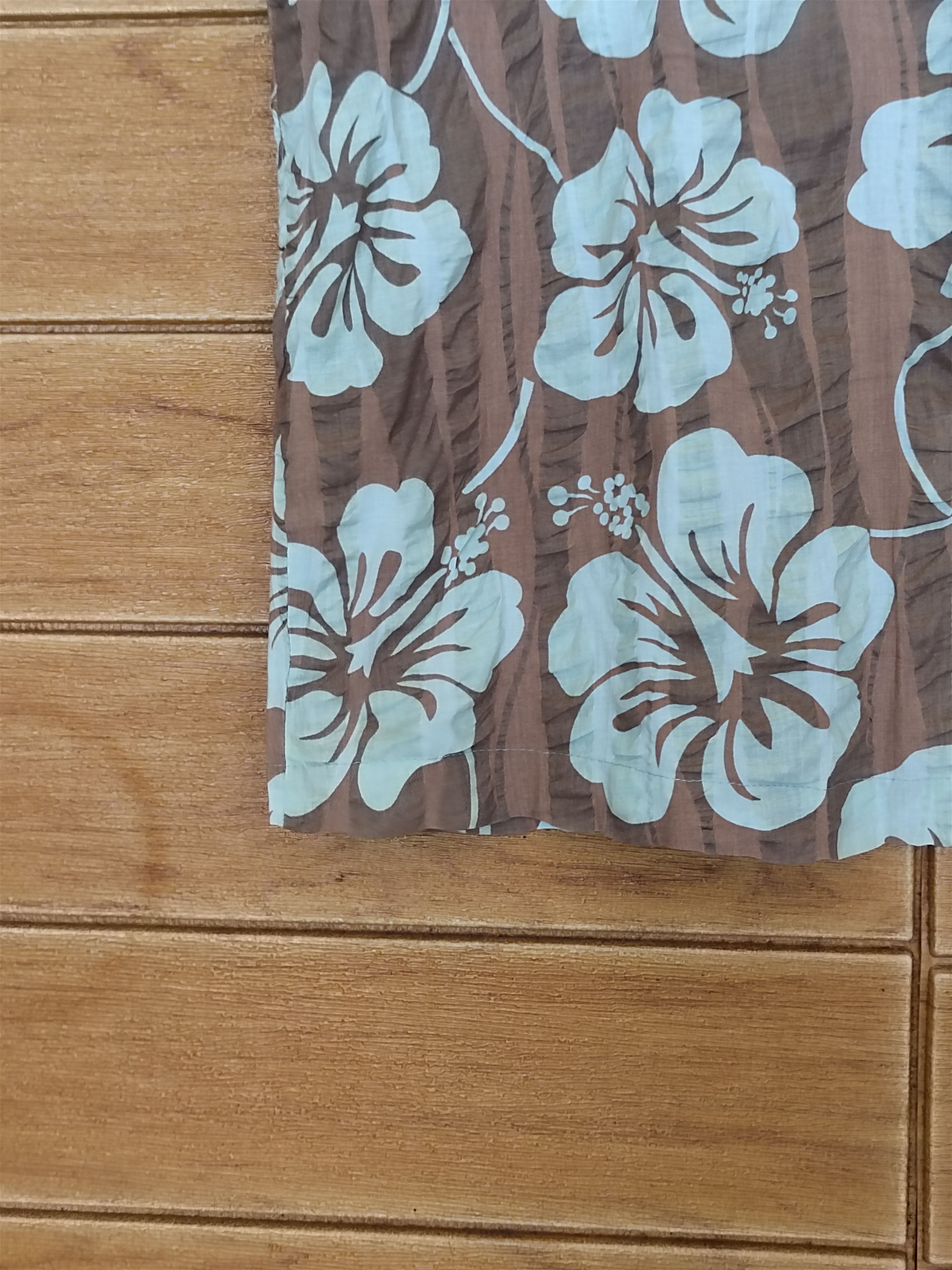 Hysteric Glamour Roberta Di Camerine Flower Hawaiian Shirt Size US L / EU 52-54 / 3 - 9 Thumbnail