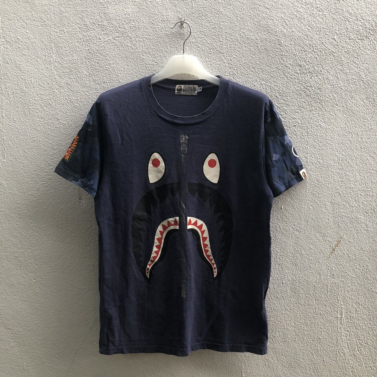 Bape Color Camo Shark Tee Size US M / EU 48-50 / 2 - 2 Thumbnail