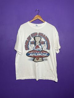 Vintage 00s Red NHL Stanley Cup Final T-Shirt - Small Cotton– Domno Vintage