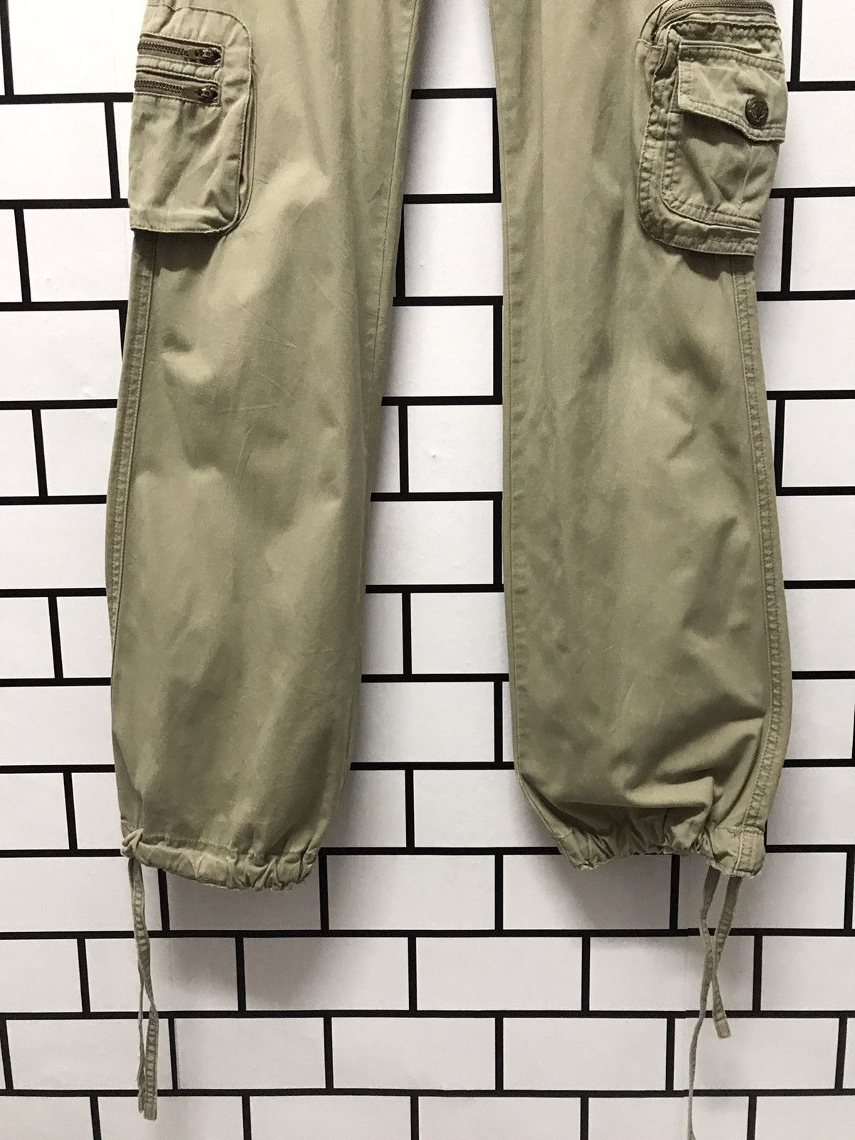 Japanese Brand Japan Brand Back Number Parachute Gas Mask Cargo Pants Size US 30 / EU 46 - 5 Thumbnail