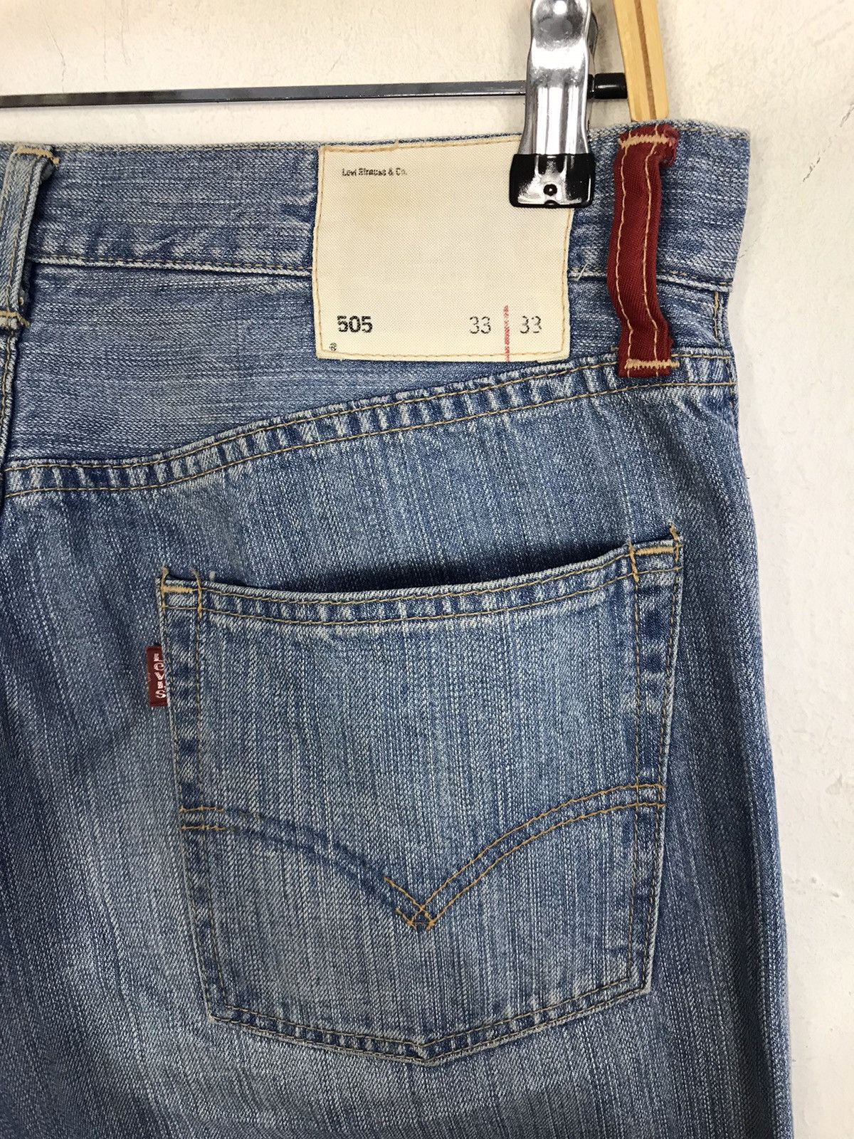Japanese Brand × Levi's Vintage Levi’s Red Loop 505 Light Wash Jeans Design Size US 31 - 11 Thumbnail
