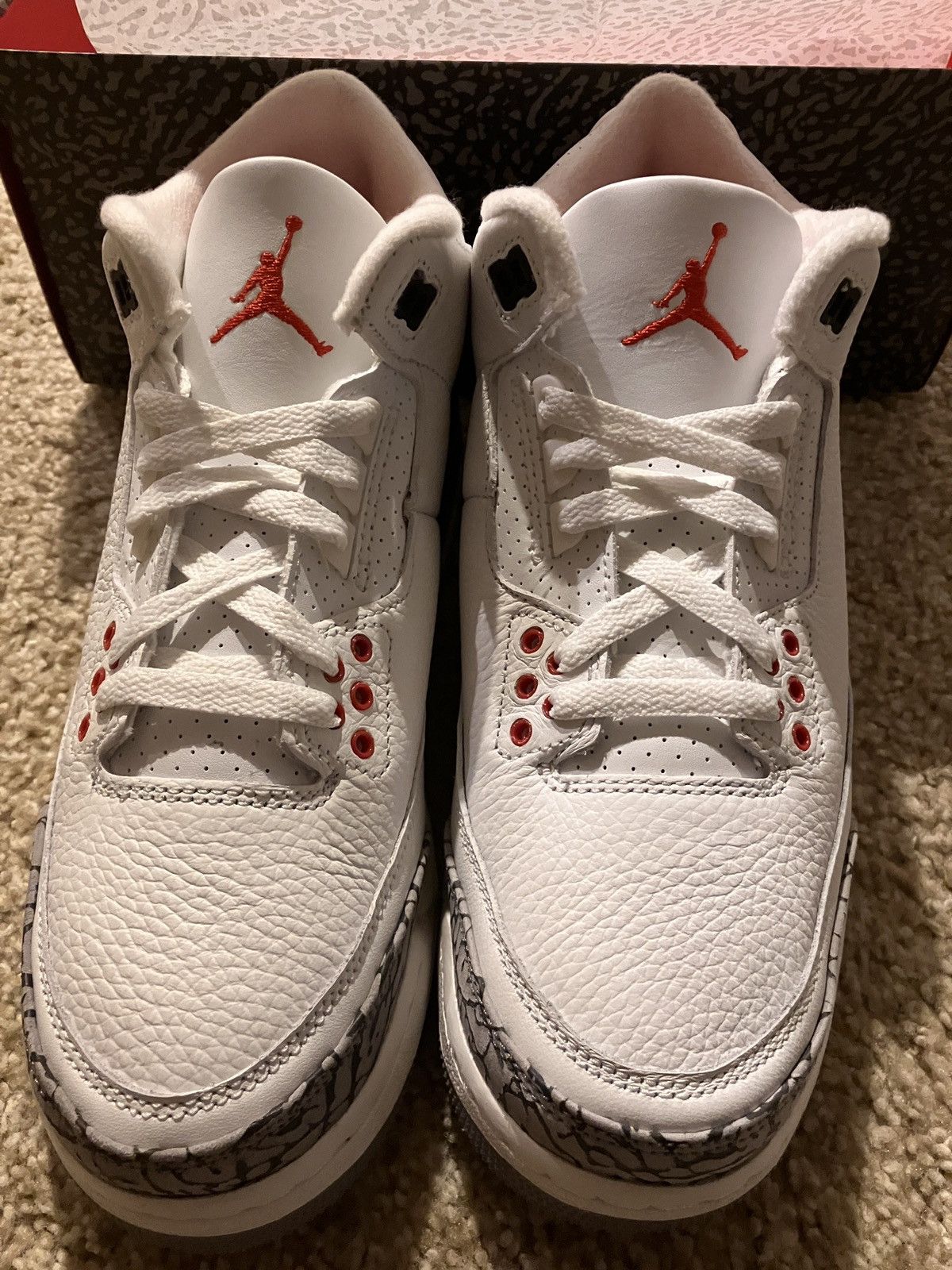 Jordan Brand Air Jordan 3 White Cement 7Y GS Size US 7 / EU 40 - 4 Thumbnail