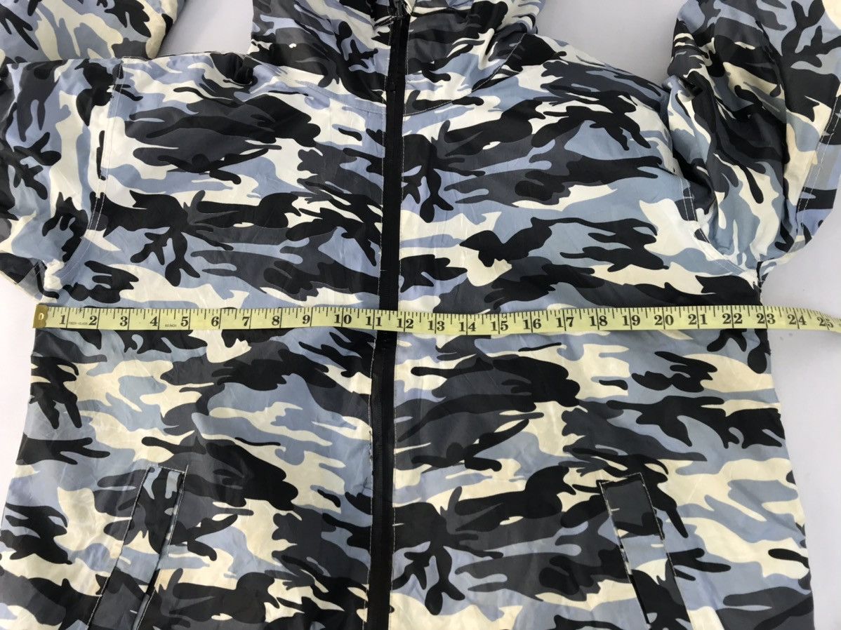 Japanese Brand Camouflage Military Style Army Puffer Jacket Zipper Size US L / EU 52-54 / 3 - 9 Thumbnail