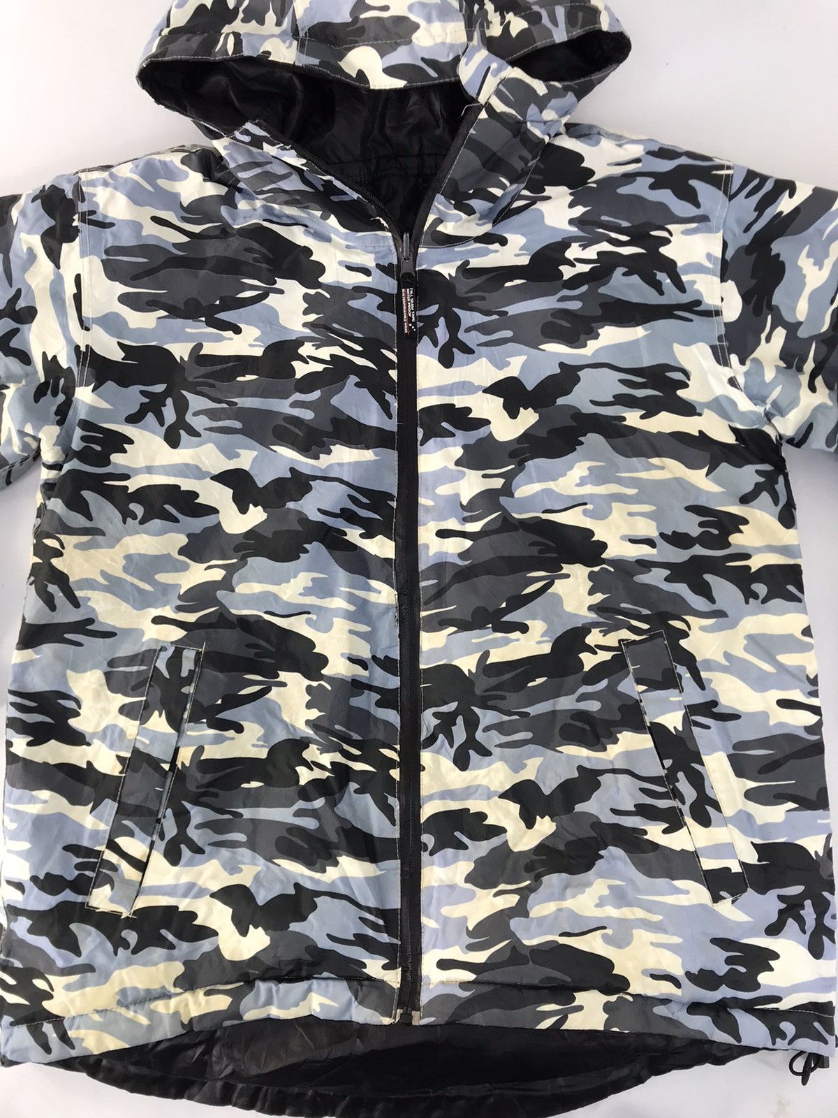 Japanese Brand Camouflage Military Style Army Puffer Jacket Zipper Size US L / EU 52-54 / 3 - 3 Thumbnail