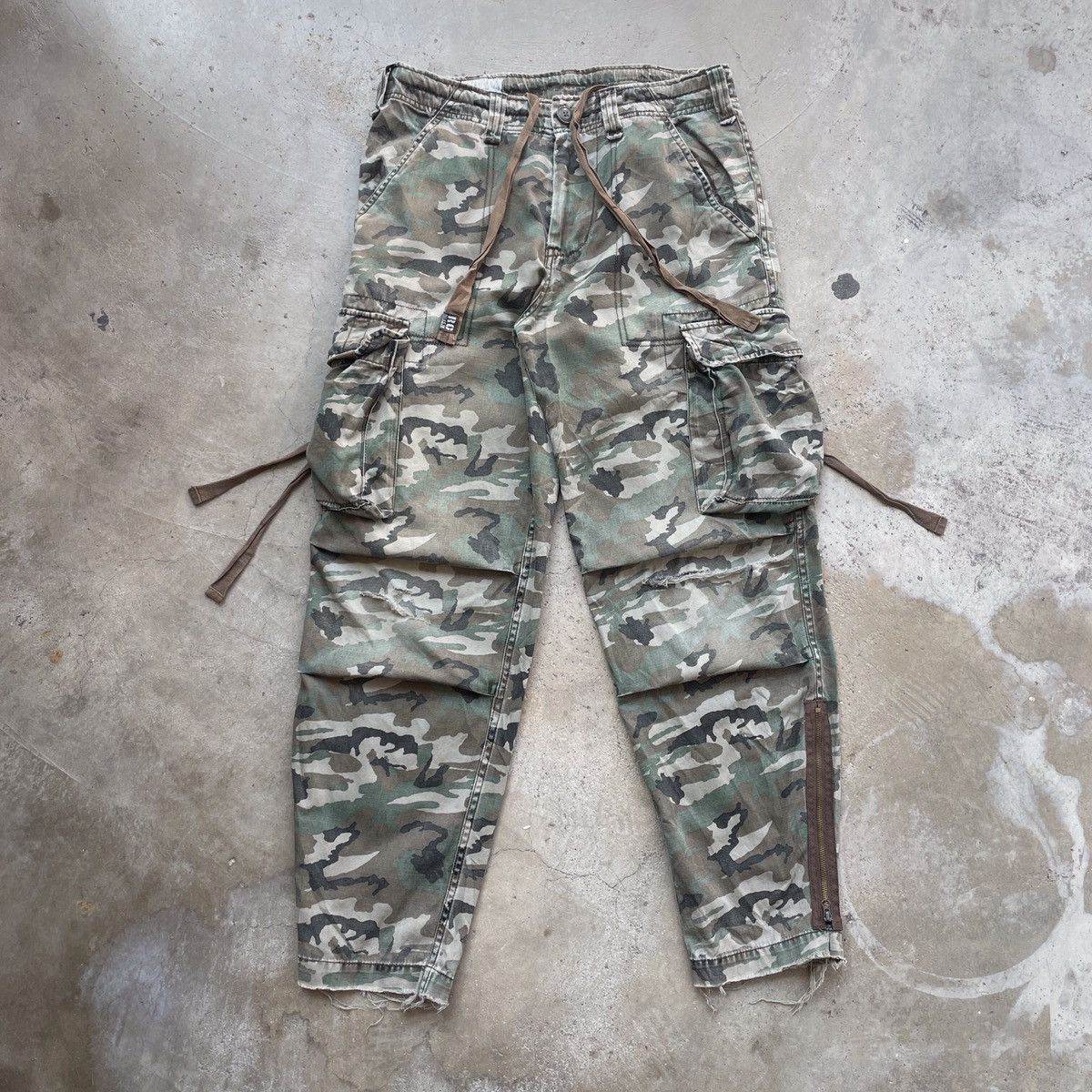 image of 20471120 x Military Vintage Real Crush Tactical Multipocket Distressed Bondage in Green (Size 32)