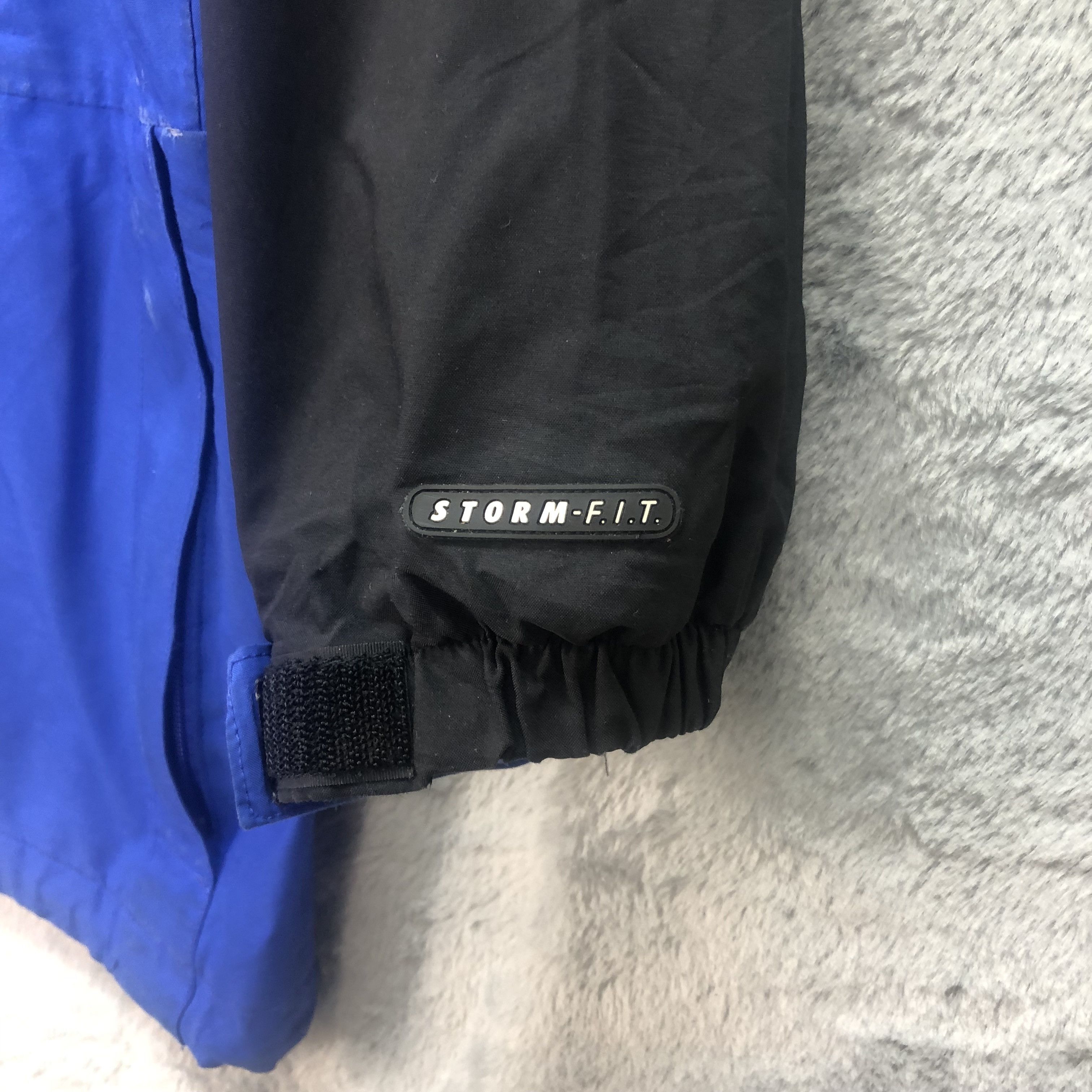 Nike ACG NIKE ACG STORM FIT ALL CONDITIONS GEAR JACKET #5691-203 Size US XL / EU 56 / 4 - 7 Thumbnail