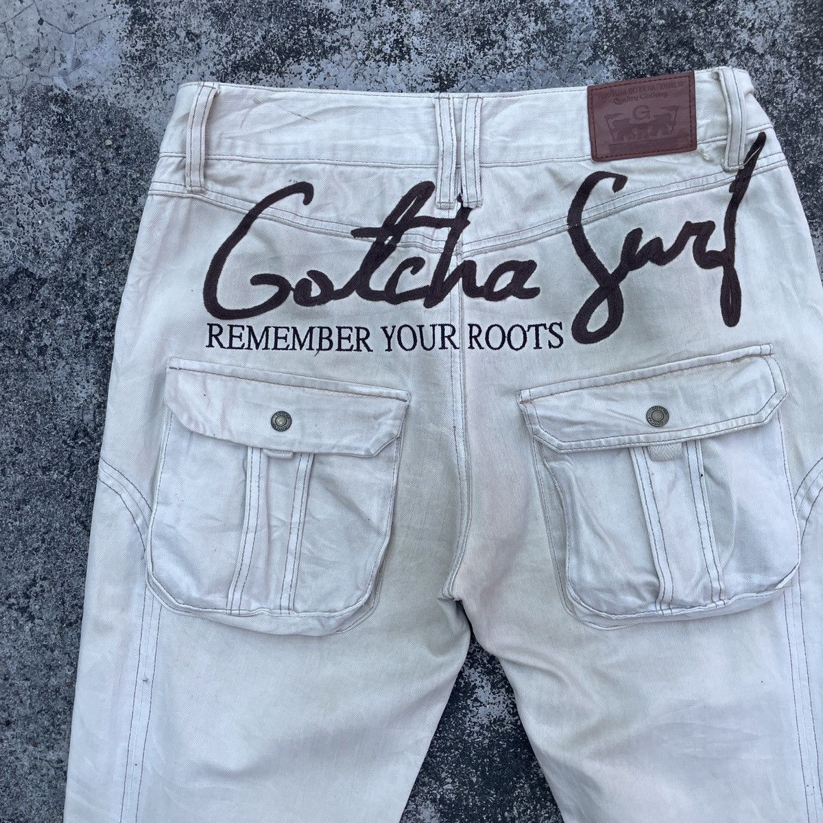 Gotcha Vintage Gotcha Surfwear Embroidery Logo Distressed Pants Size US 34 / EU 50 - 3 Thumbnail
