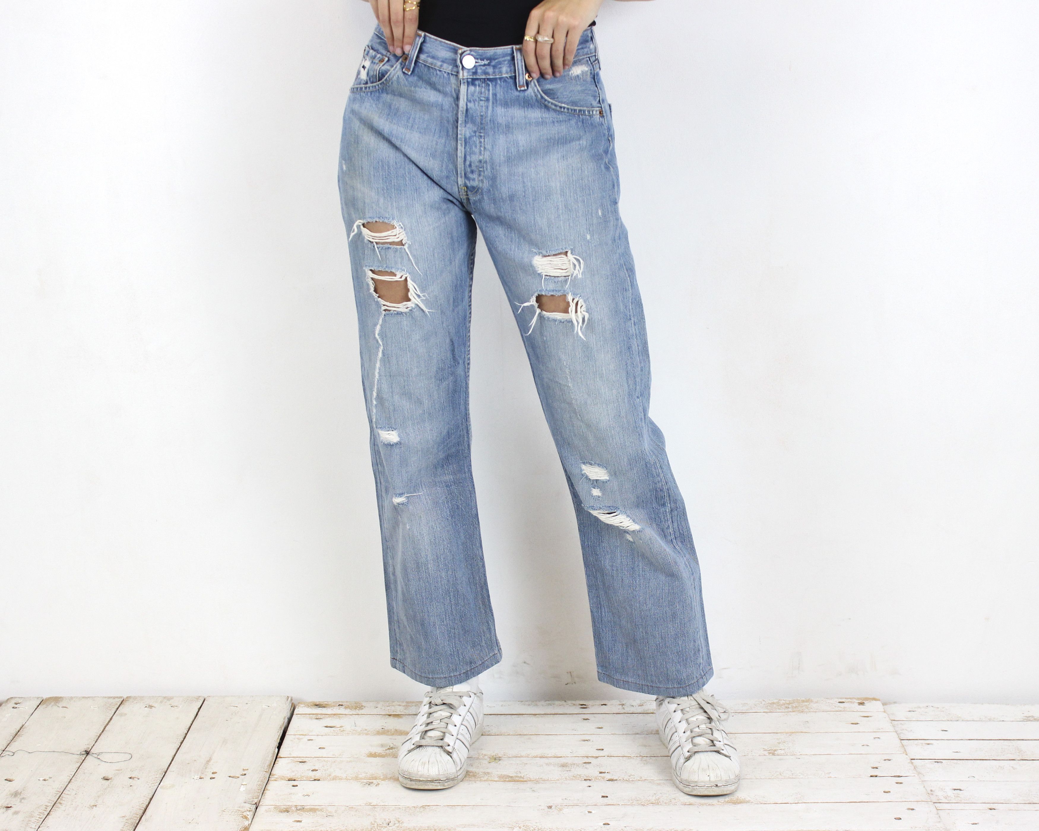 Levi's × Levi's Vintage Clothing × Vintage Women Jeans 501 Distressed Ripped Denim W30 L30 Trousers Size 30" / US 8 / IT 44 - 2 Thumbnail