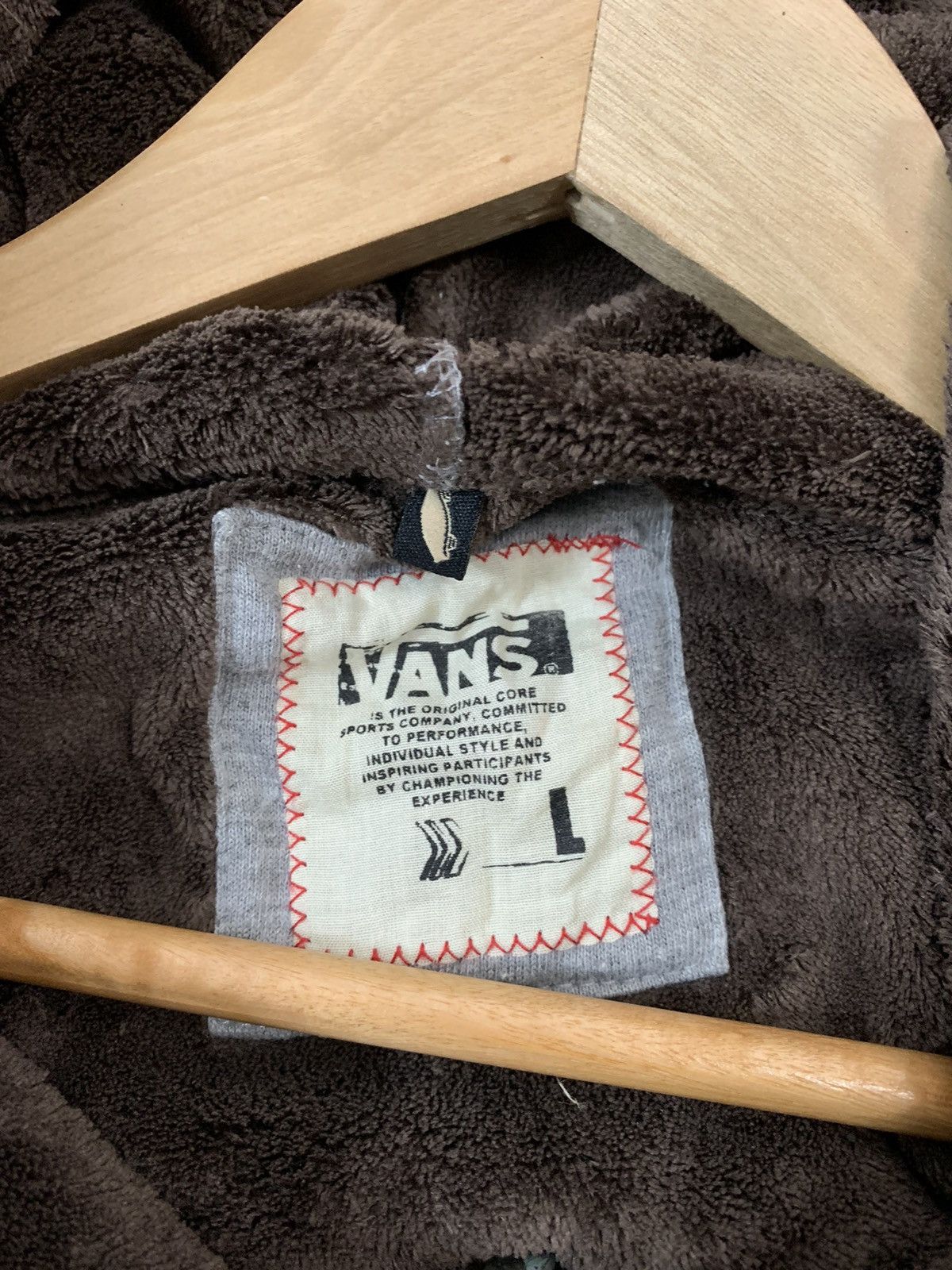 Vans Vans Monogram Zipper Hoodie Size US L / EU 52-54 / 3 - 6 Thumbnail
